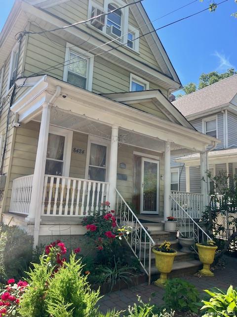 8424 109th Street Property Photo 3