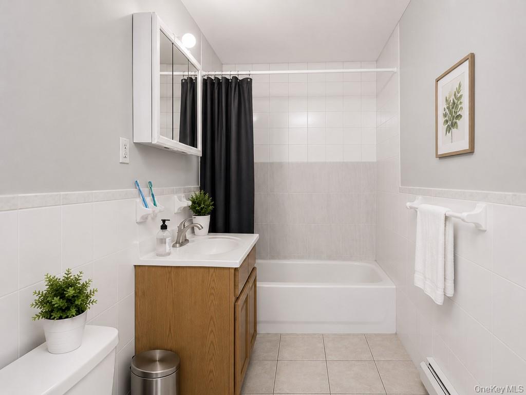 4779 White Plains Road Property Photo 16