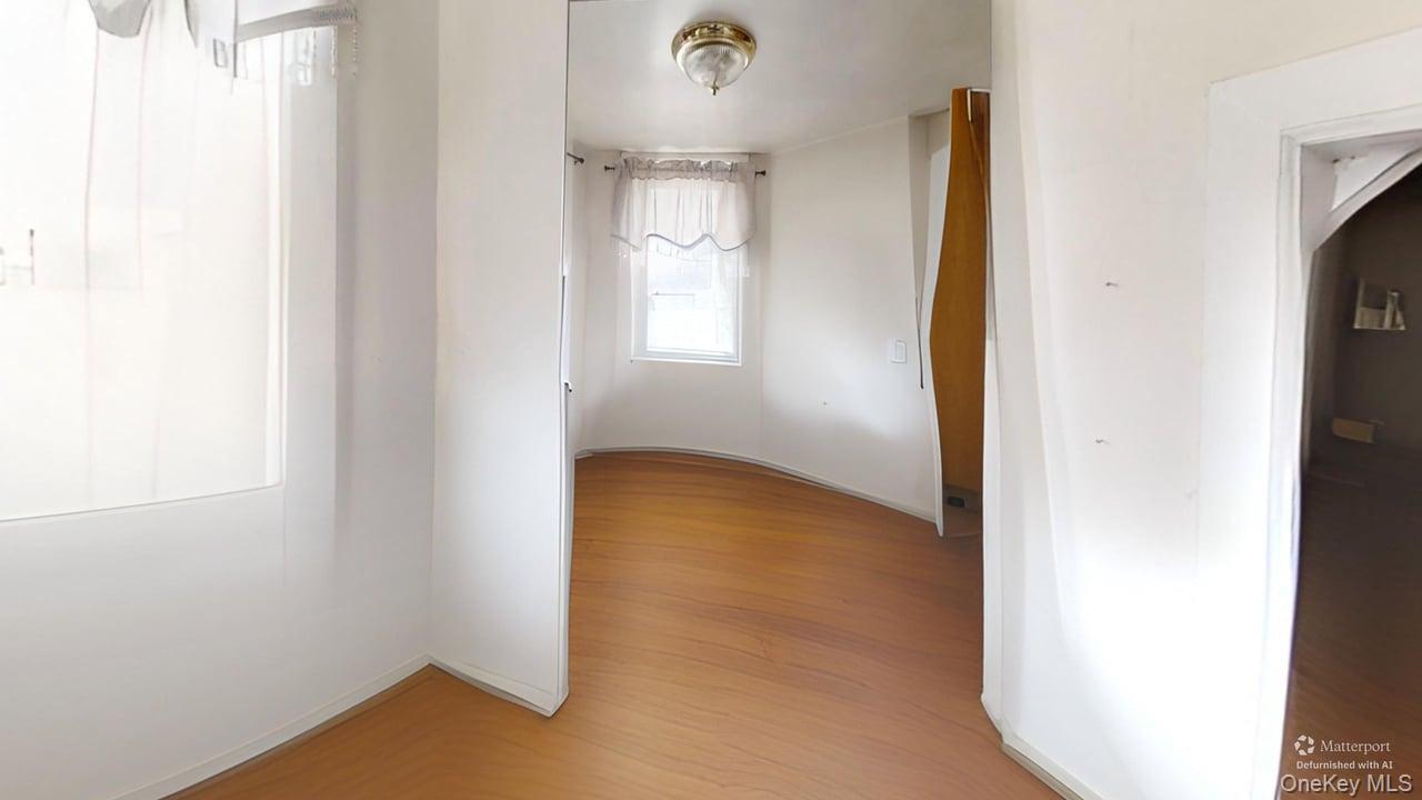 38 N 10th Avenue Property Photo 21