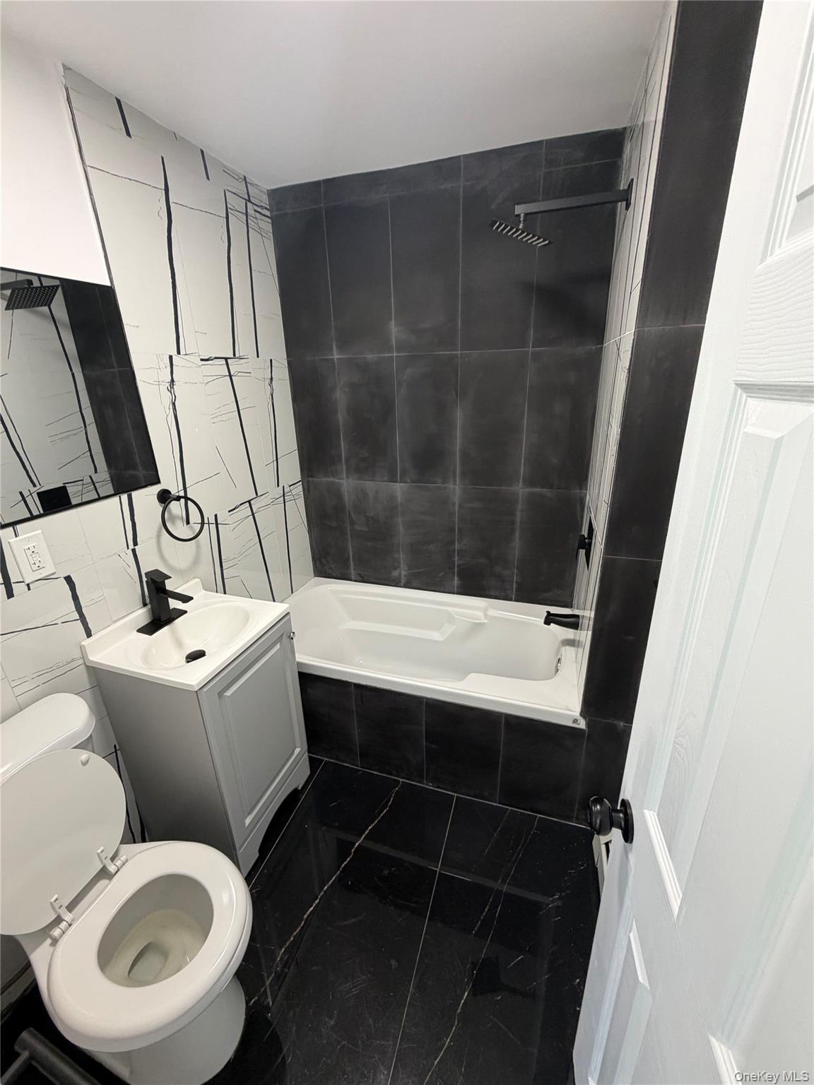 15053 115th Drive Property Photo 4