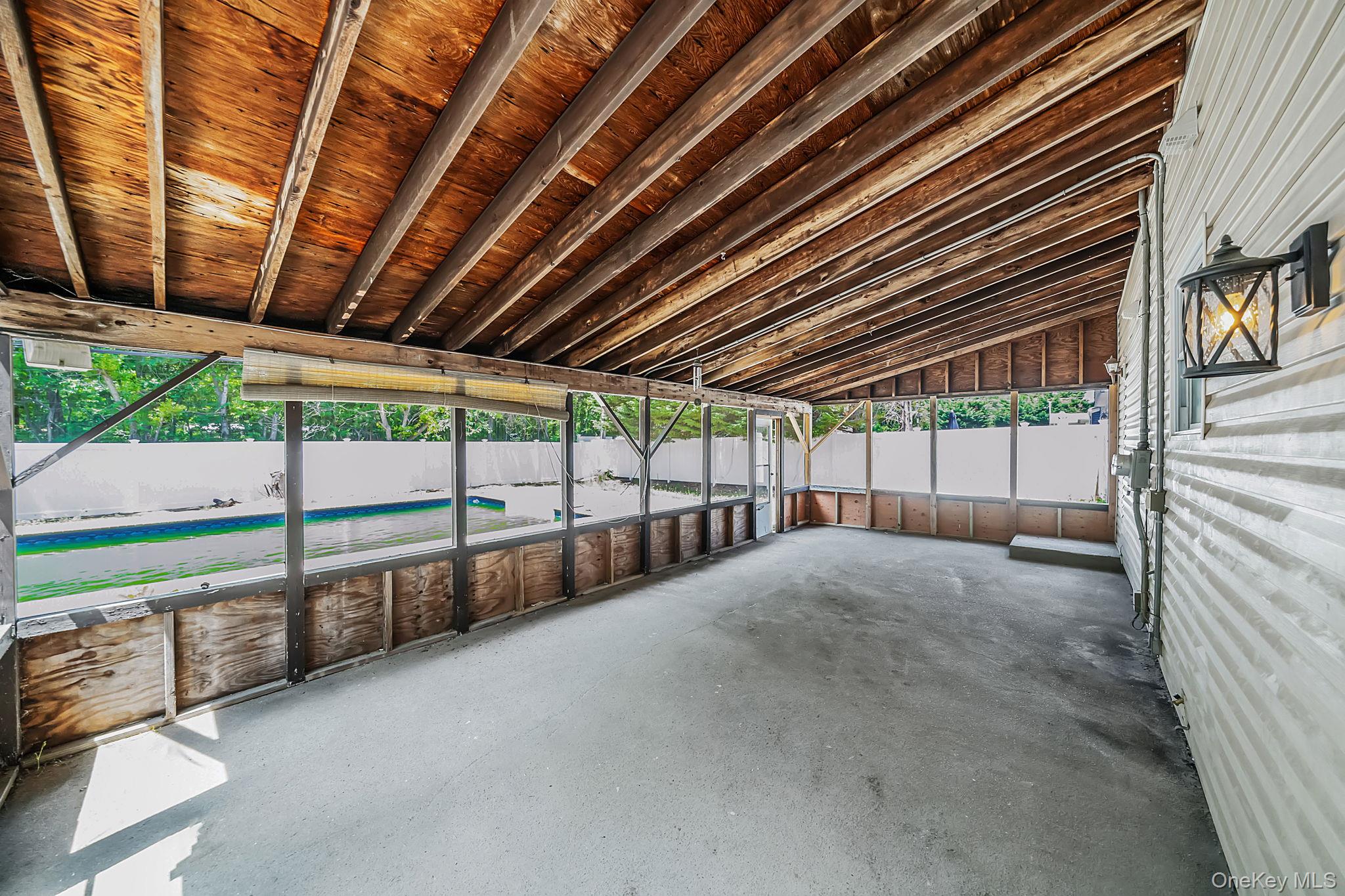 130 Greenbelt Parkway Property Photo 10