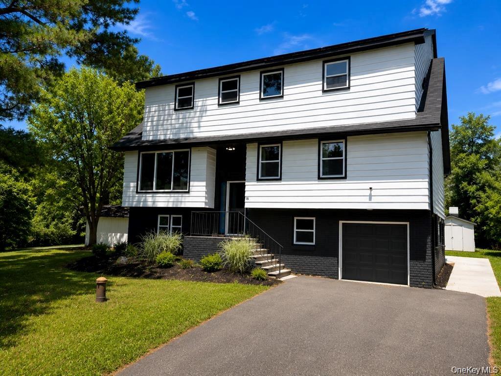 15 Nepale Drive Property Photo 1