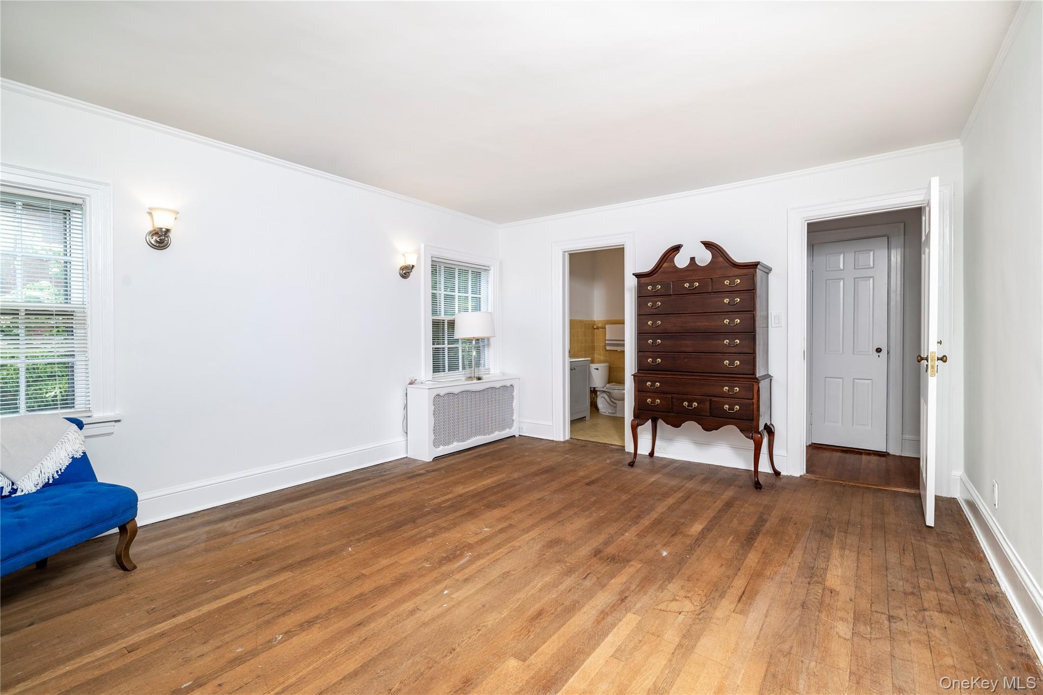 210 Demott Avenue Property Photo 13