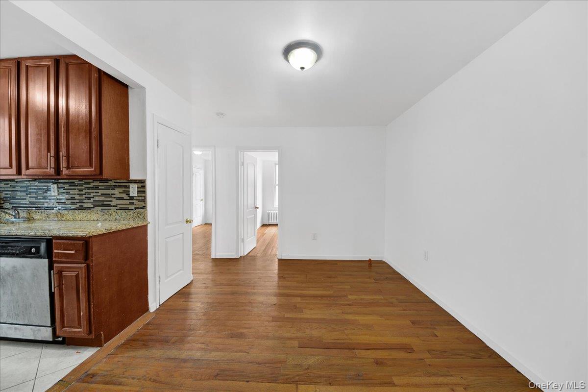 2131 Bruckner Boulevard Property Photo 10