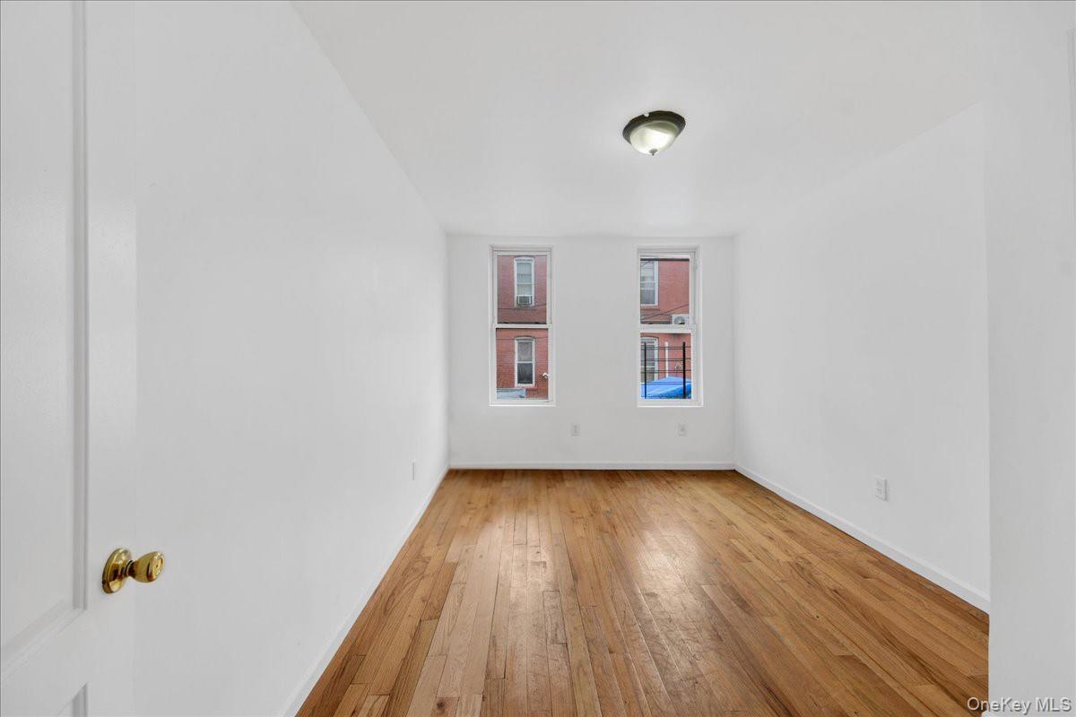 2131 Bruckner Boulevard Property Photo 15