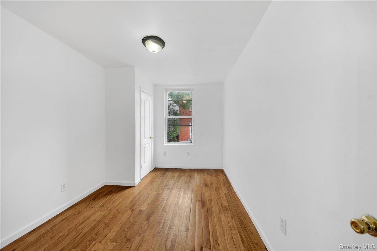 2131 Bruckner Boulevard Property Photo 17