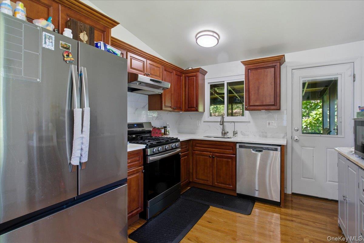 4 Medford Place Property Photo 5