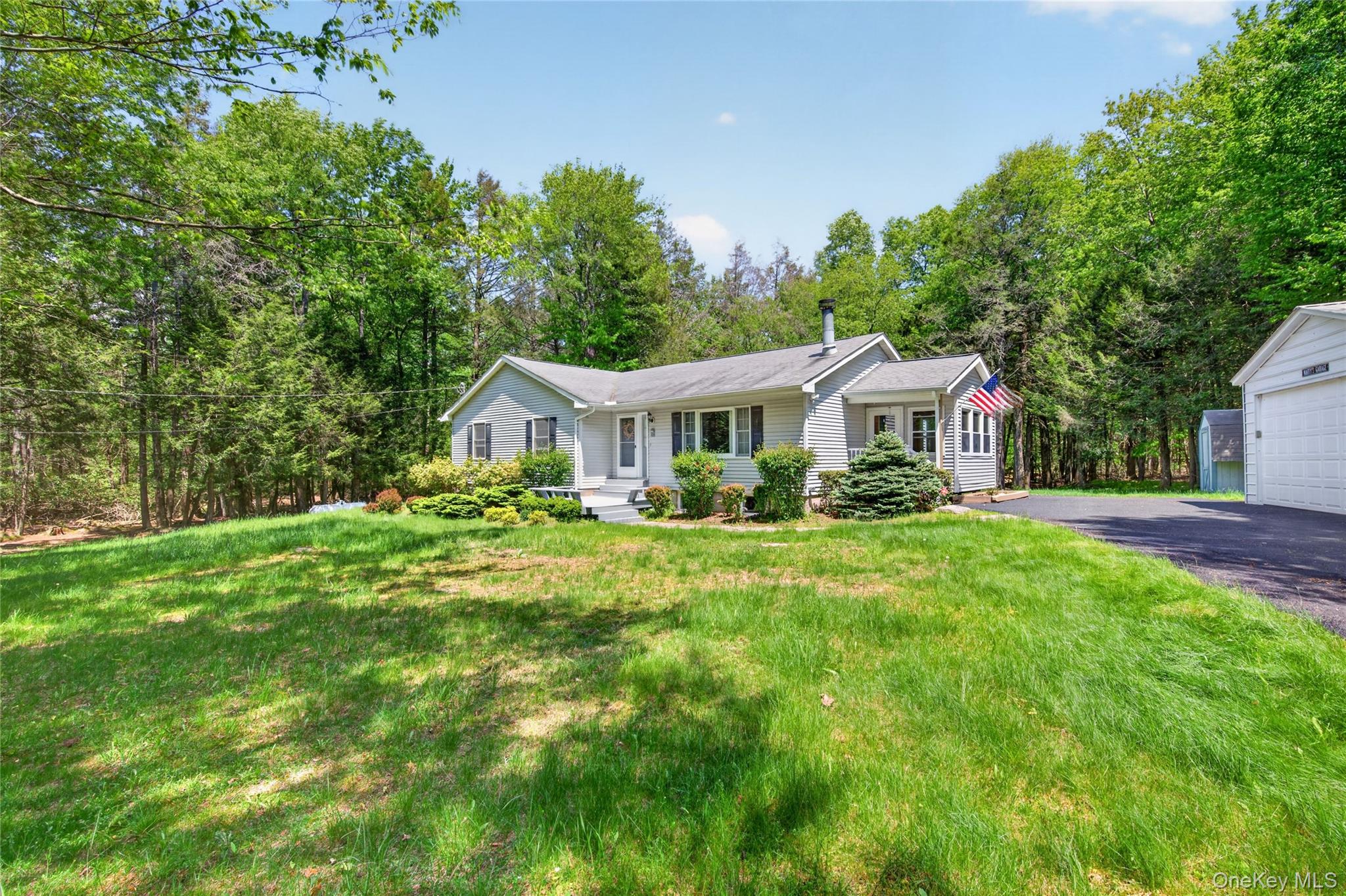 284 Bowers Road Property Photo 4