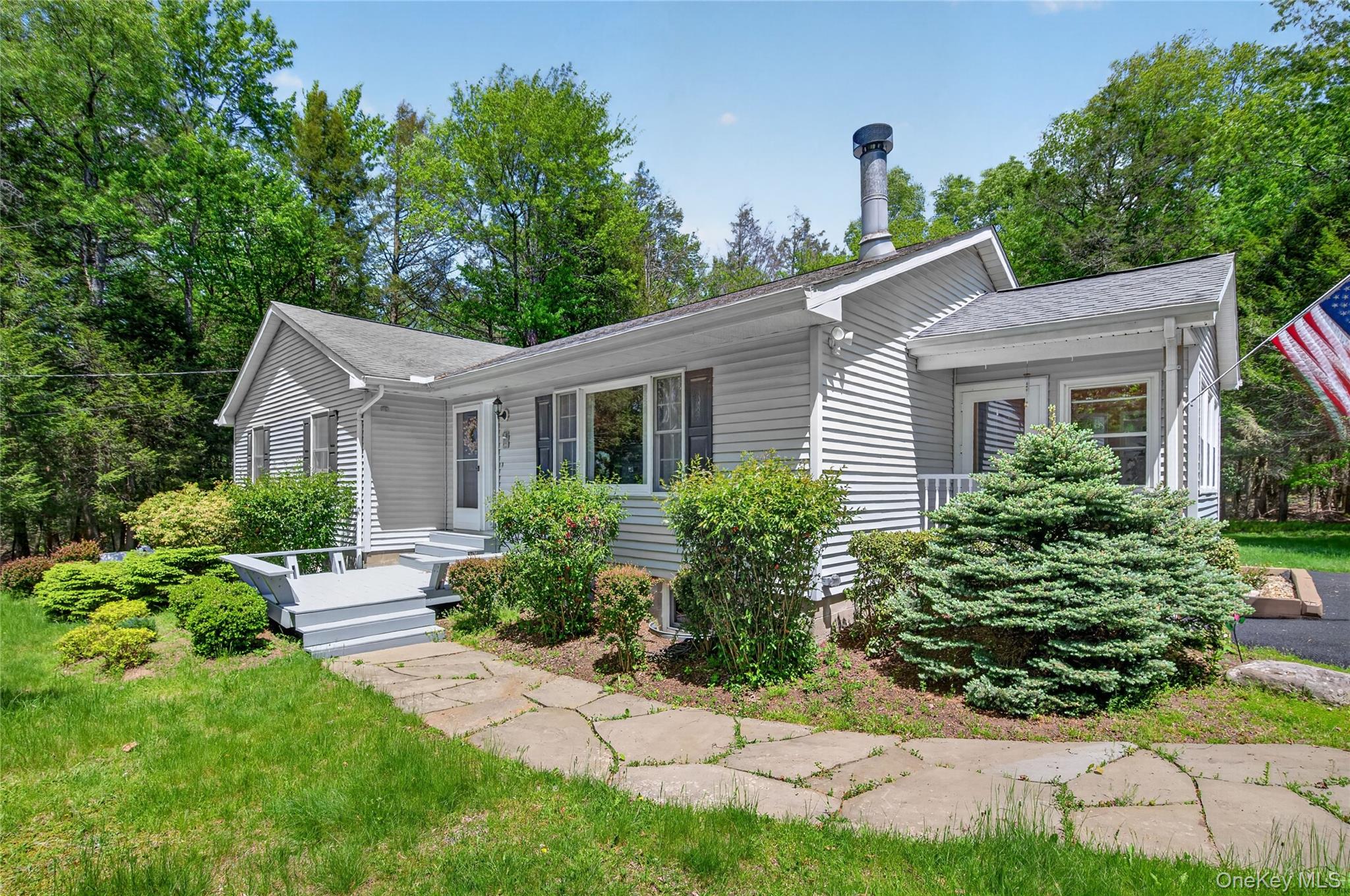 284 Bowers Road Property Photo 6