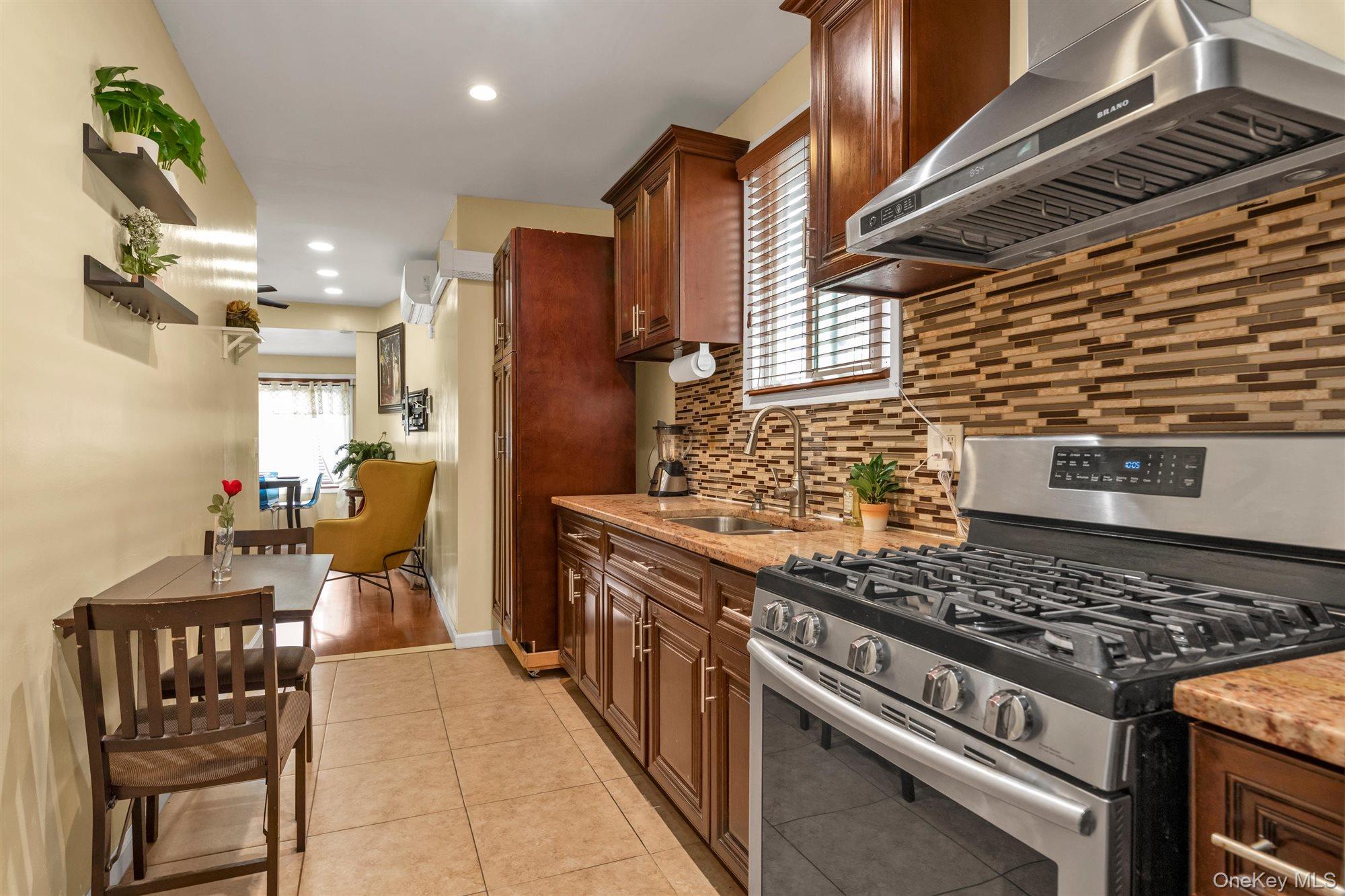 14527 Guy R Brewer Boulevard Property Photo 14