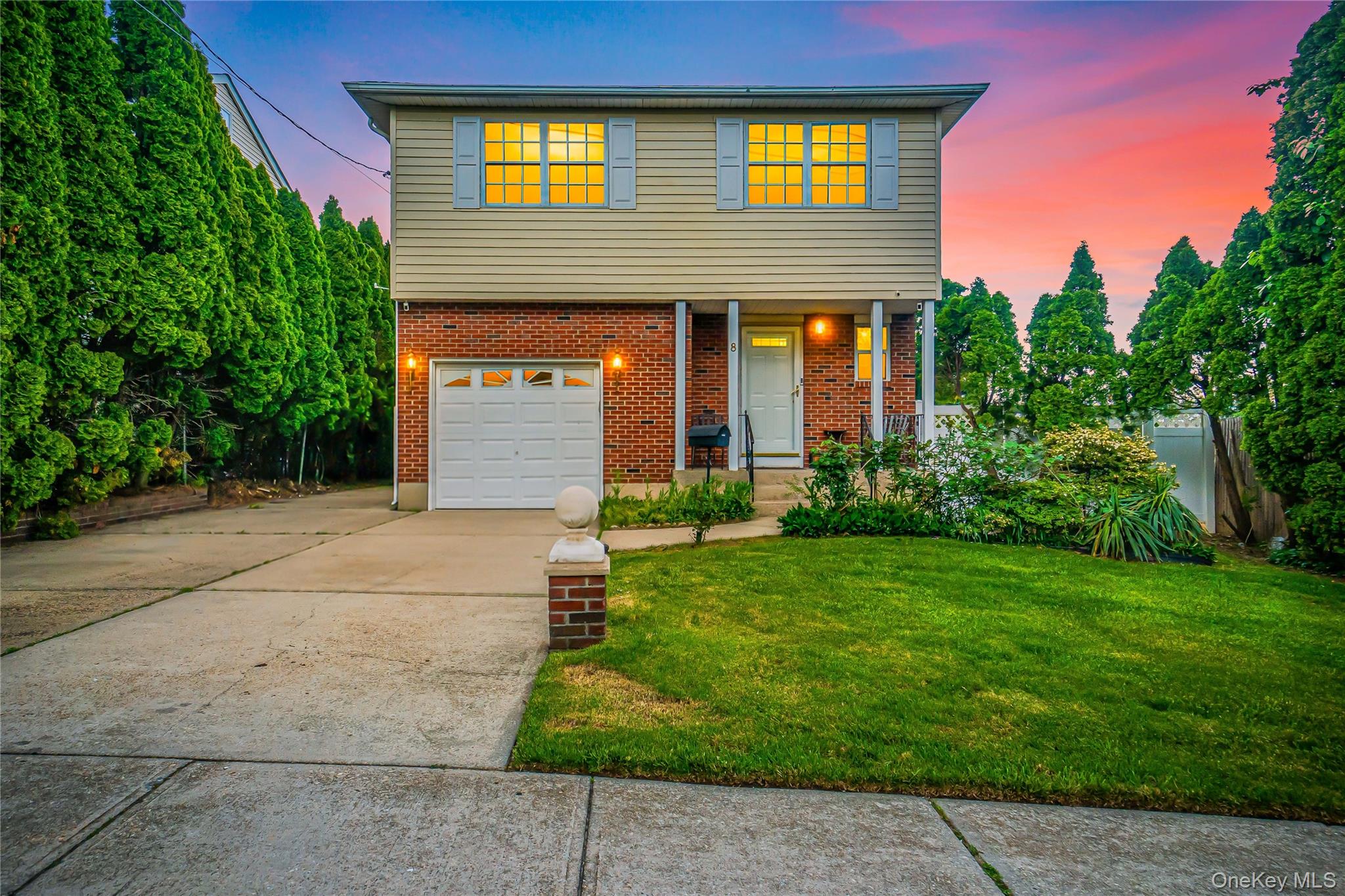 8 8th Street Property Photo 1