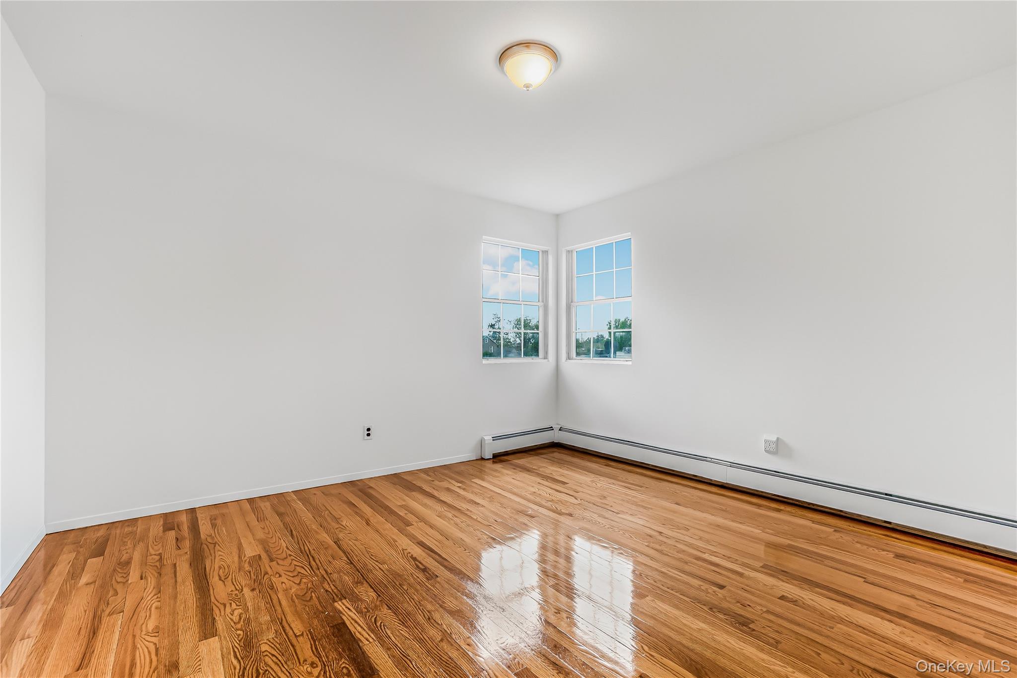 8 8th Street Property Photo 15