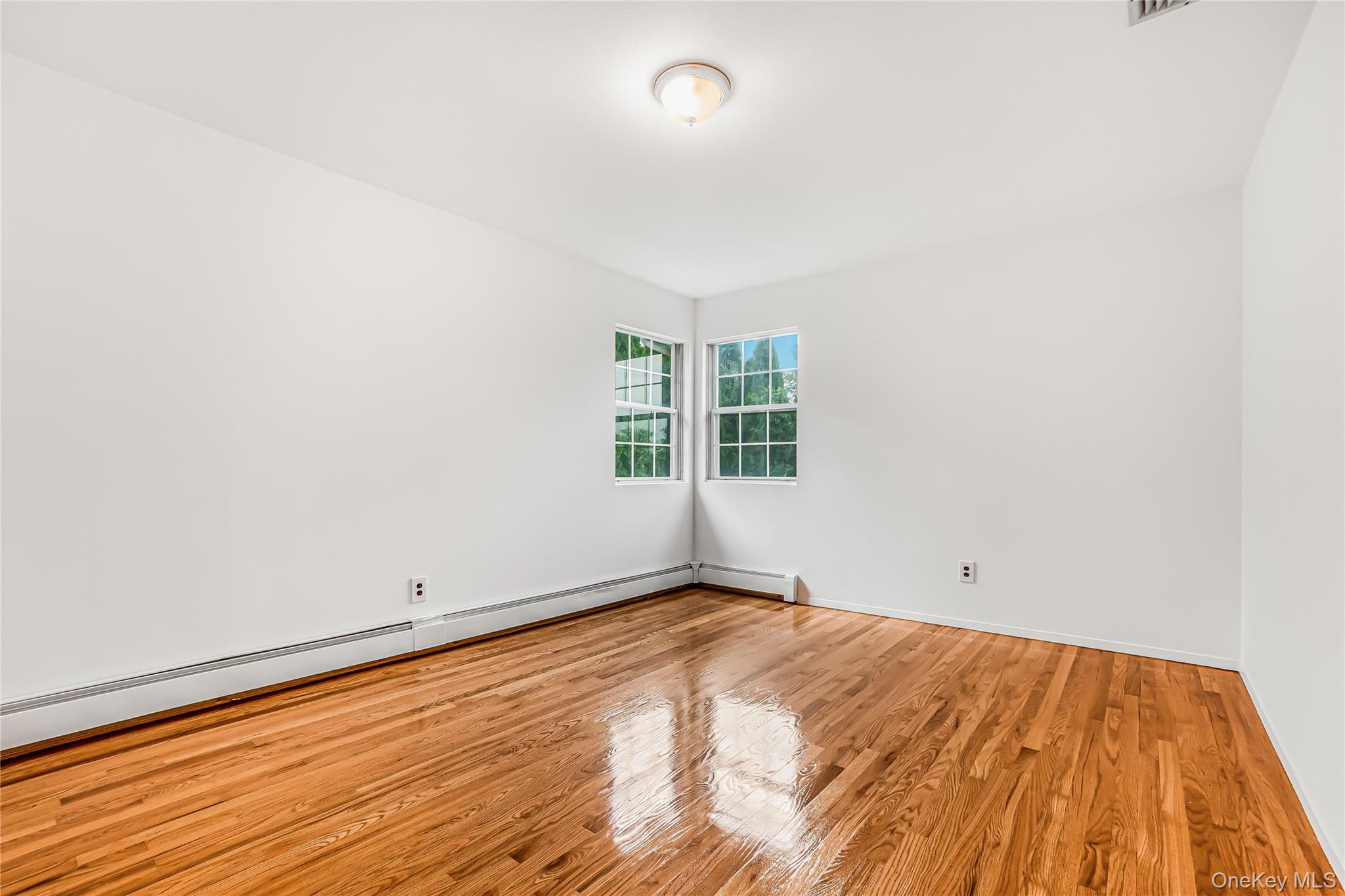 8 8th Street Property Photo 16