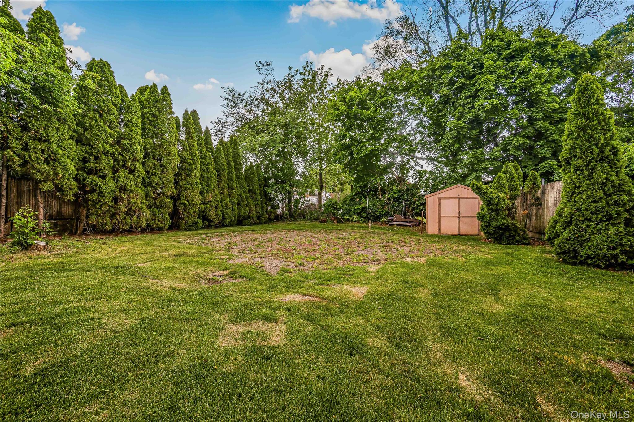 8 8th Street Property Photo 23