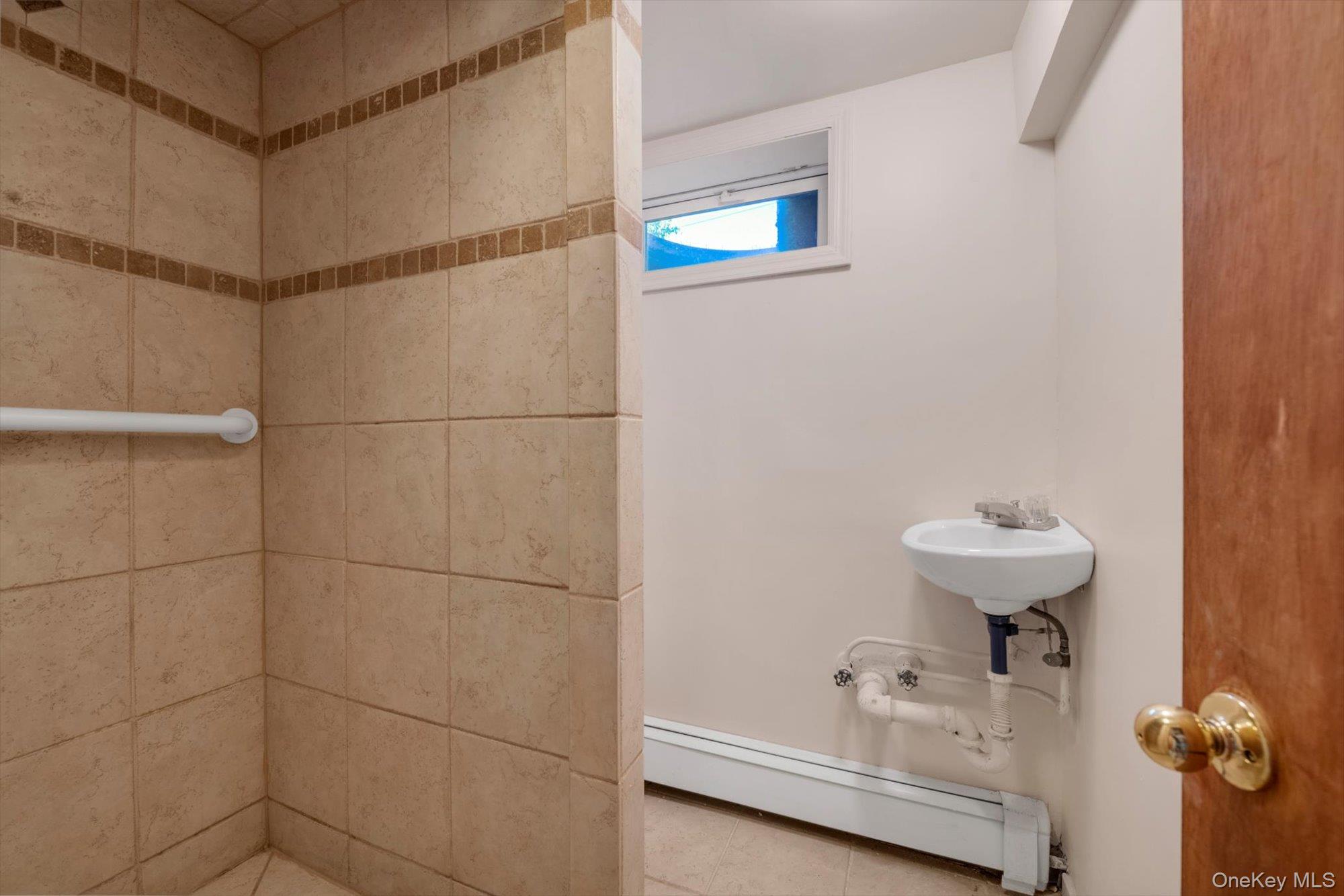 106 Campbell Street Property Photo 16