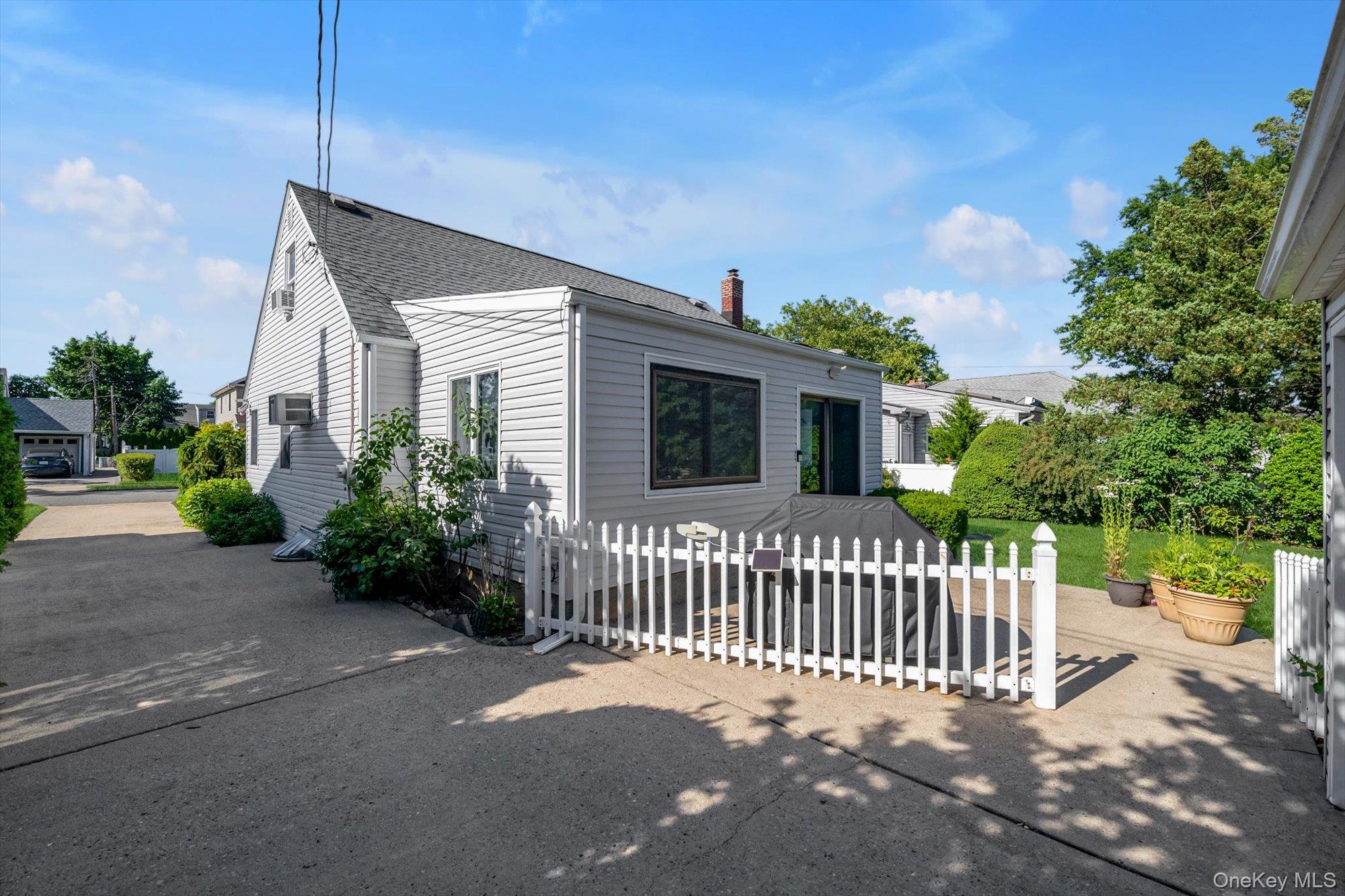 106 Campbell Street Property Photo 18