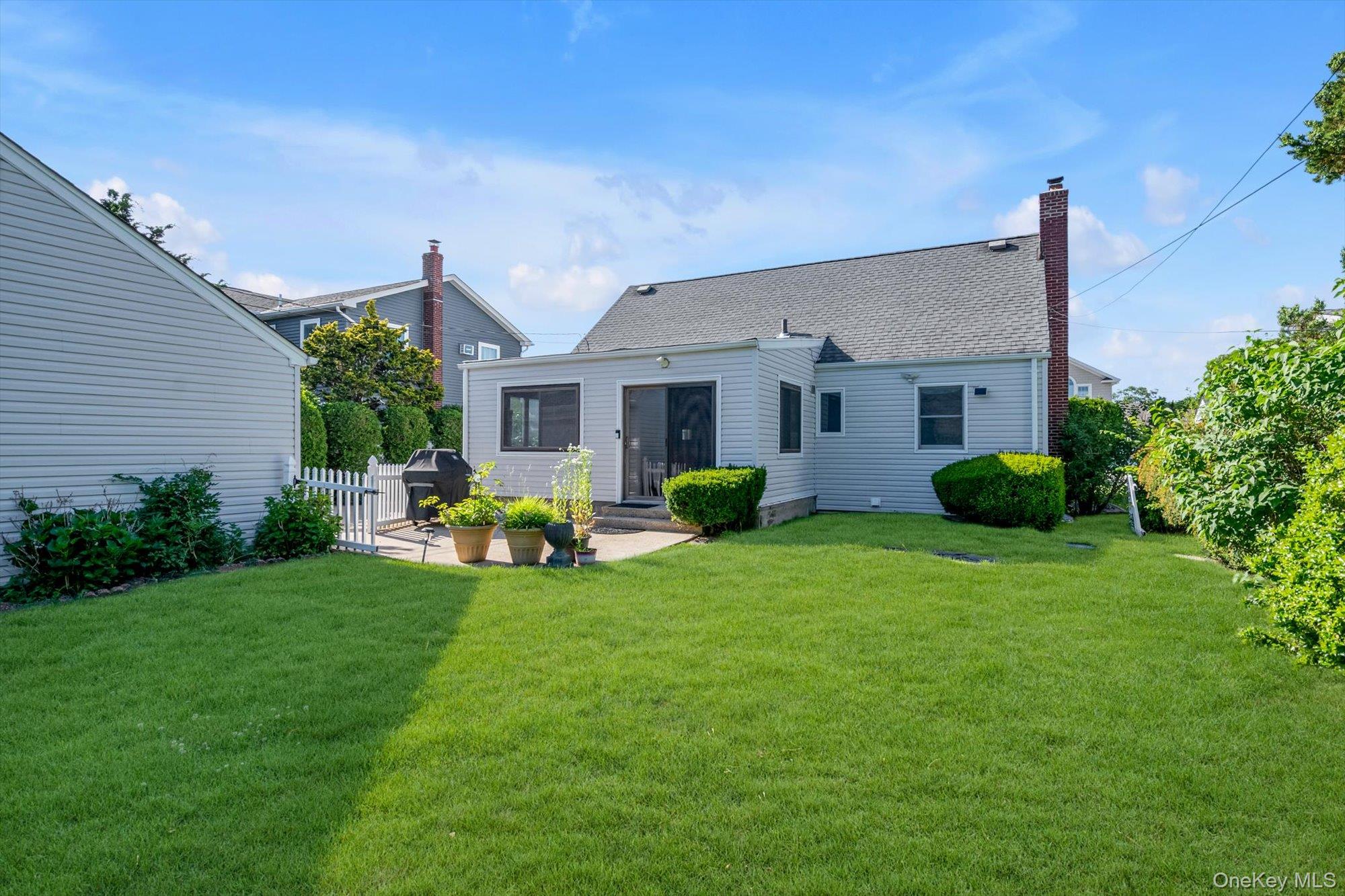 106 Campbell Street Property Photo 20
