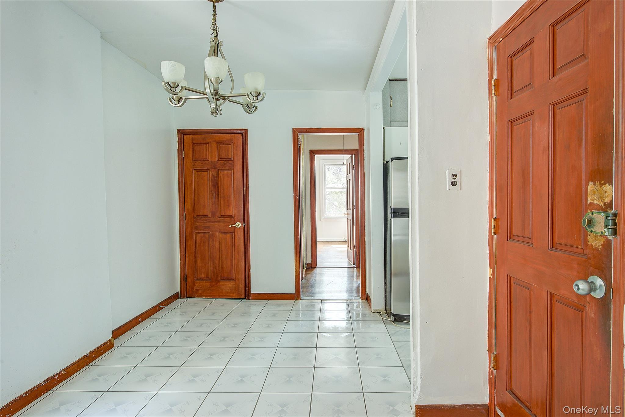 32-54 81st Street Property Photo 8