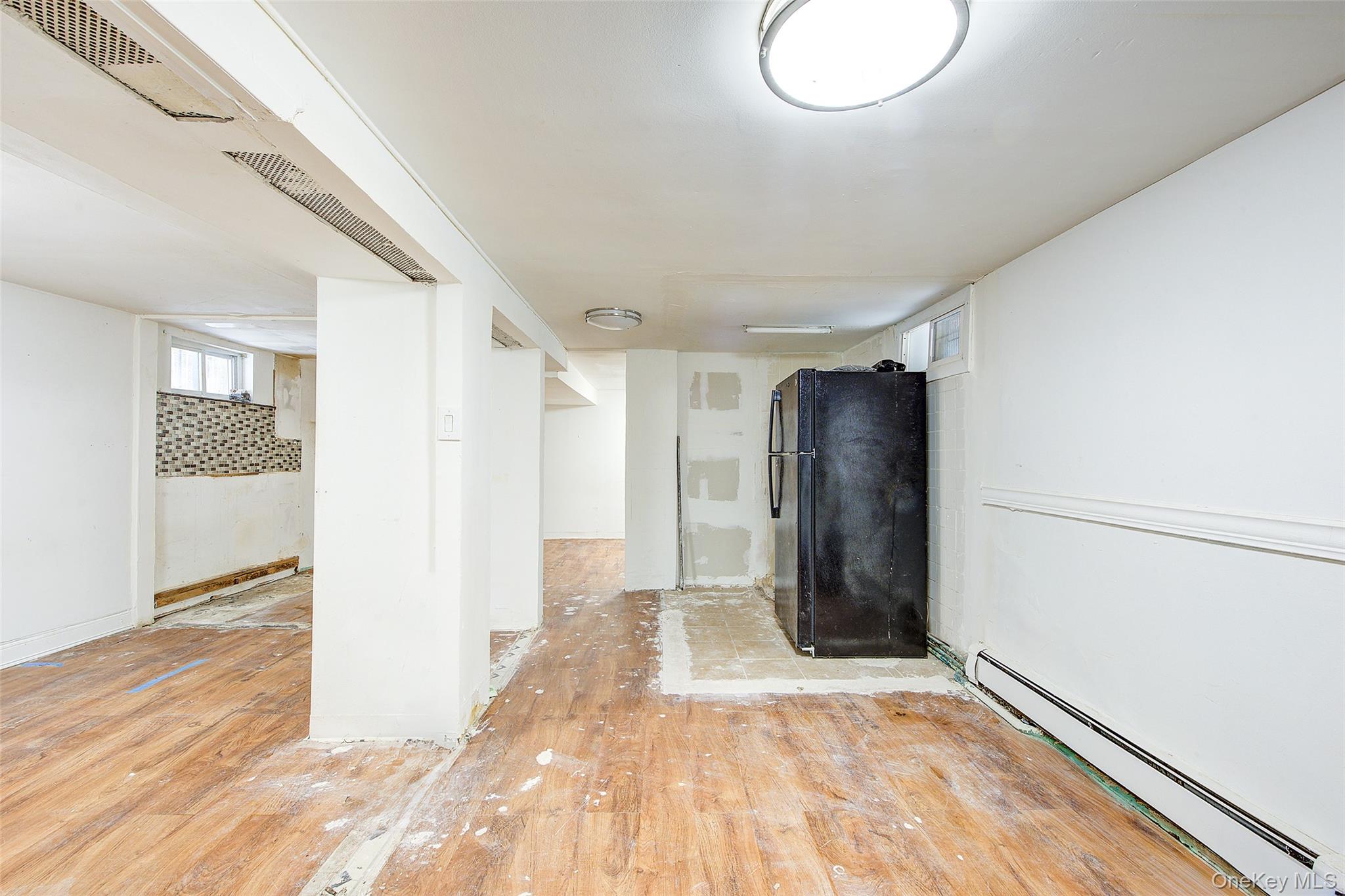 32-54 81st Street Property Photo 20