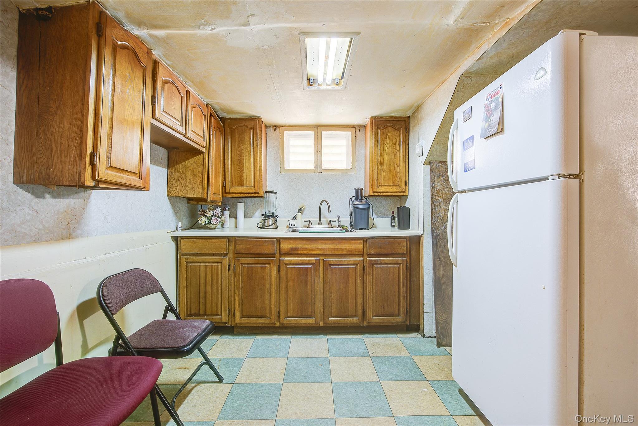 32-54 81st Street Property Photo 24