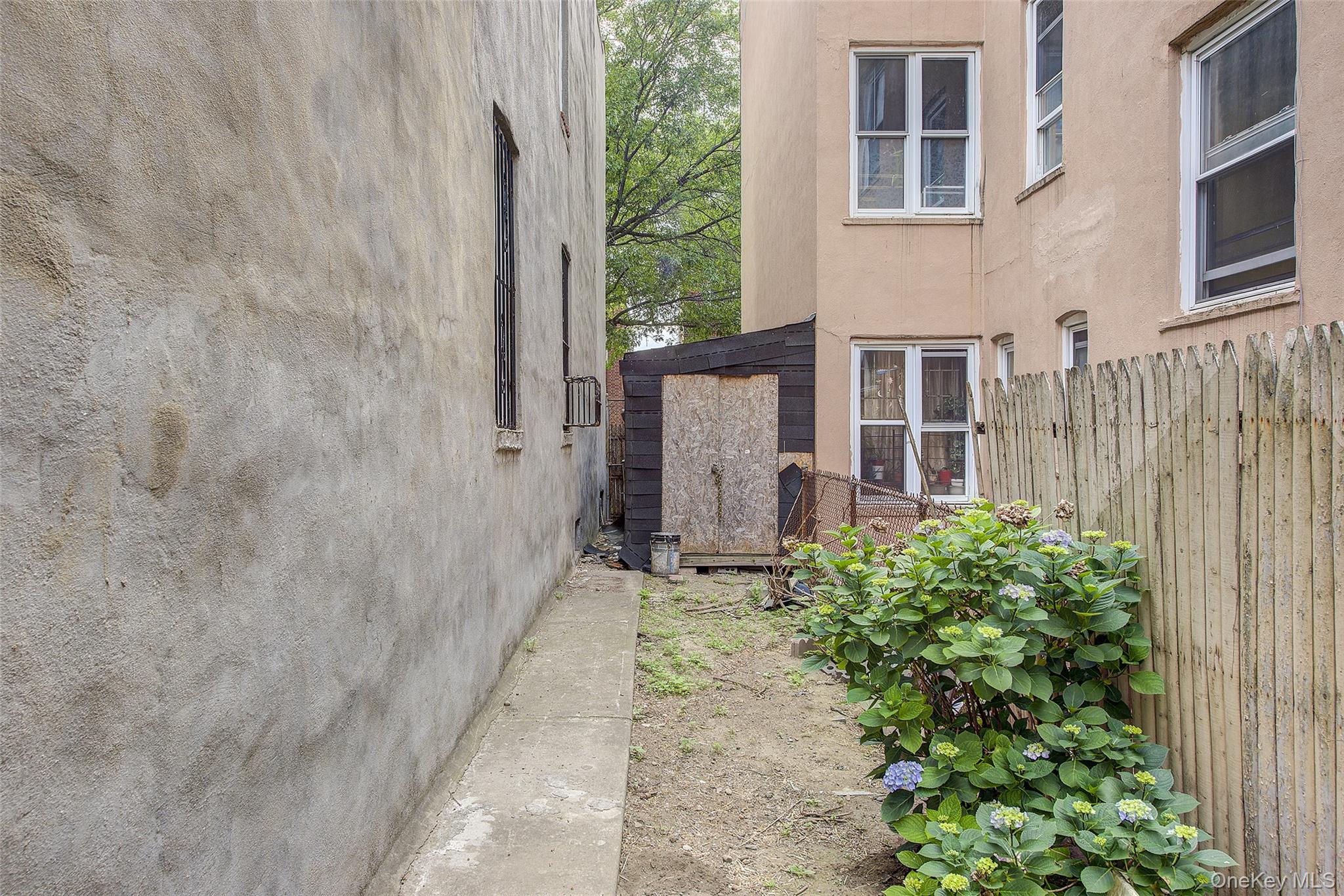 32-54 81st Street Property Photo 34
