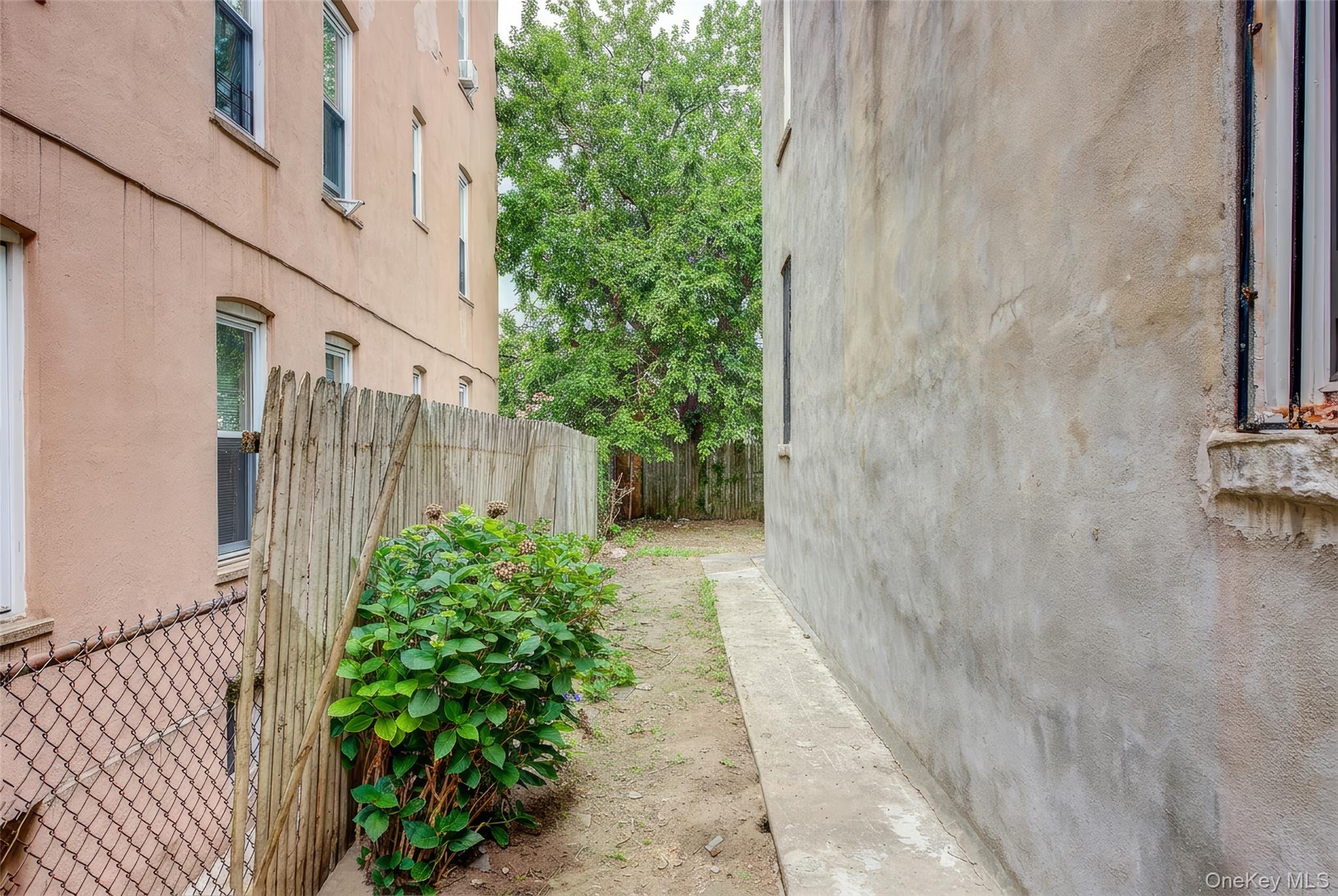 32-54 81st Street Property Photo 35