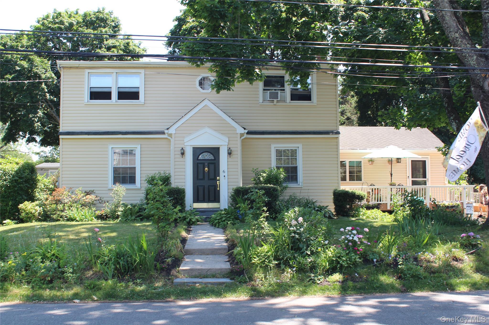 6 Howe Street Property Photo 1