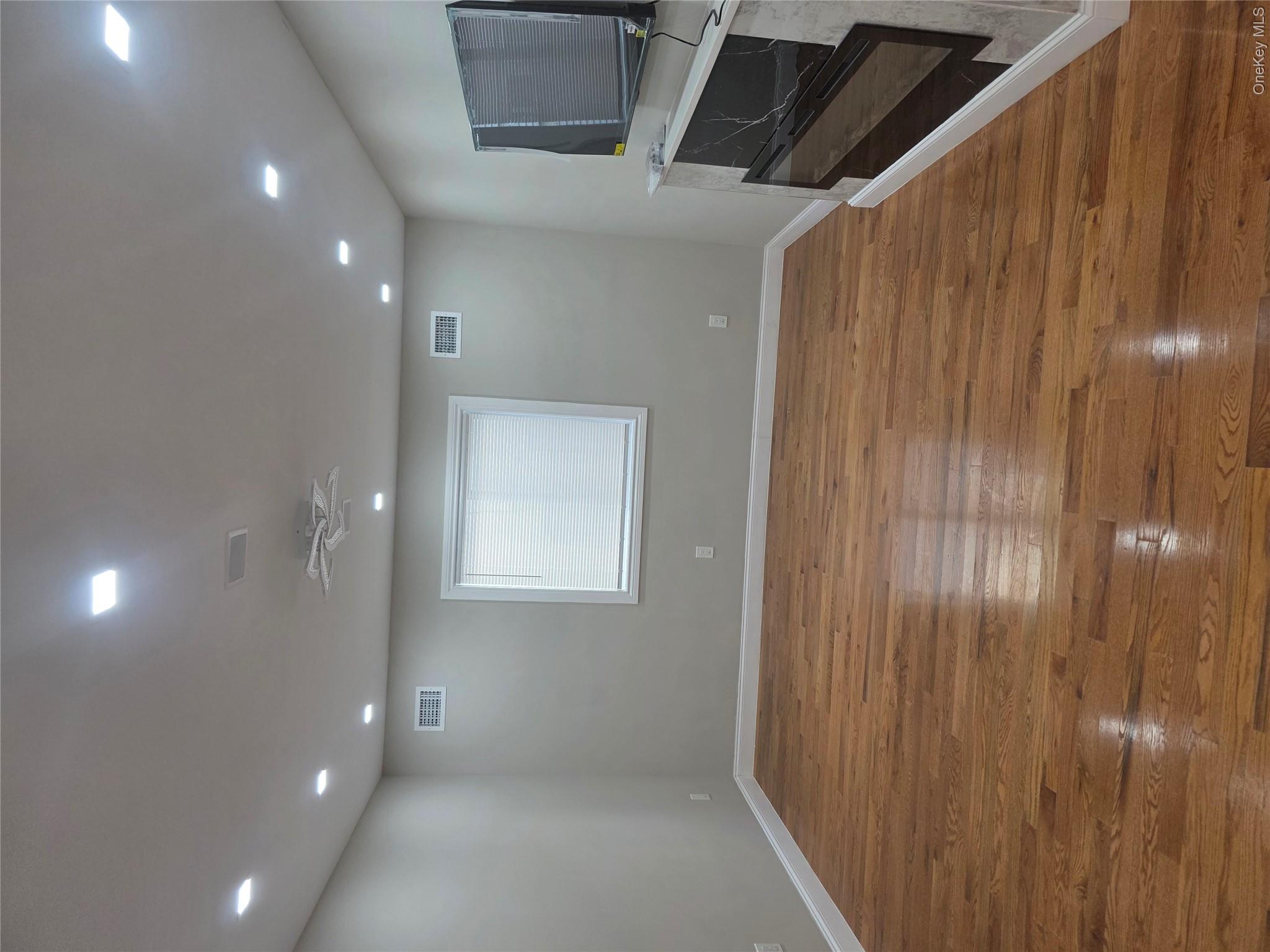 1720 New Haven Avenue Property Photo 8