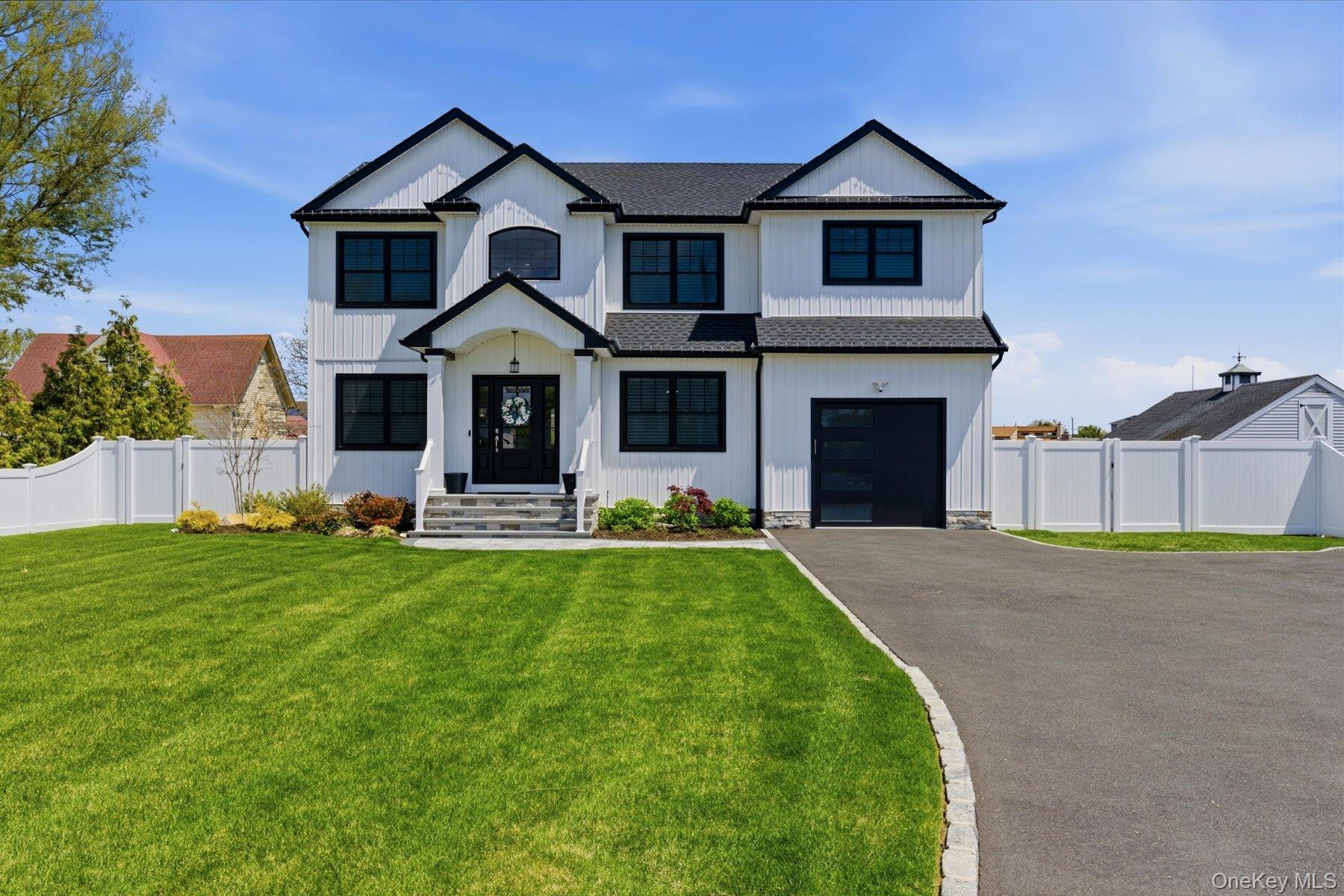 240 Clocks Boulevard Property Photo 1