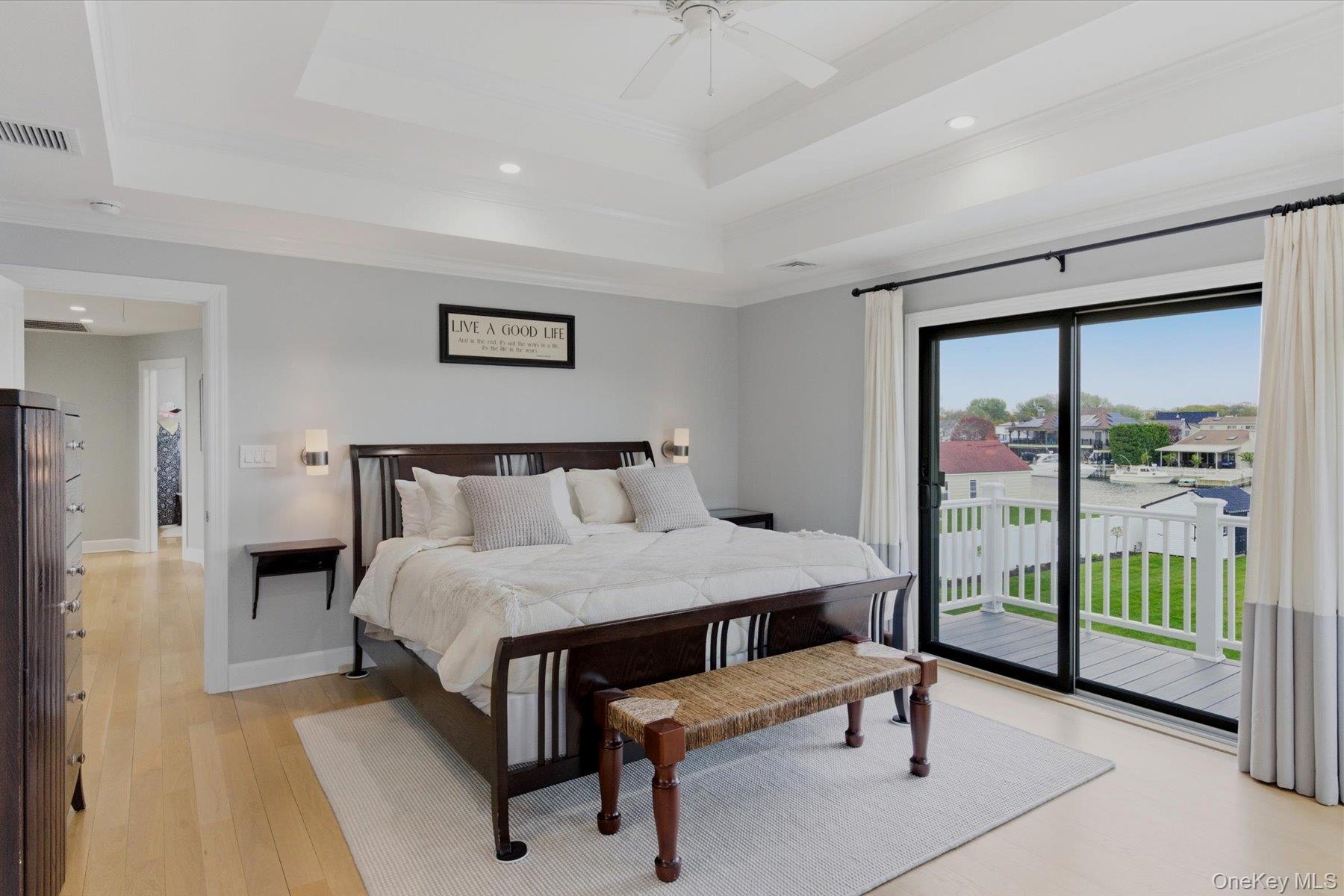 240 Clocks Boulevard Property Photo 20