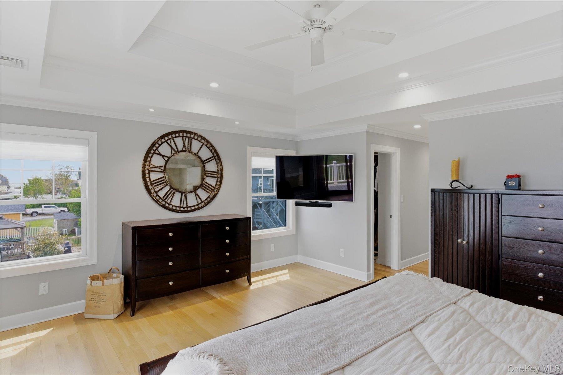 240 Clocks Boulevard Property Photo 22
