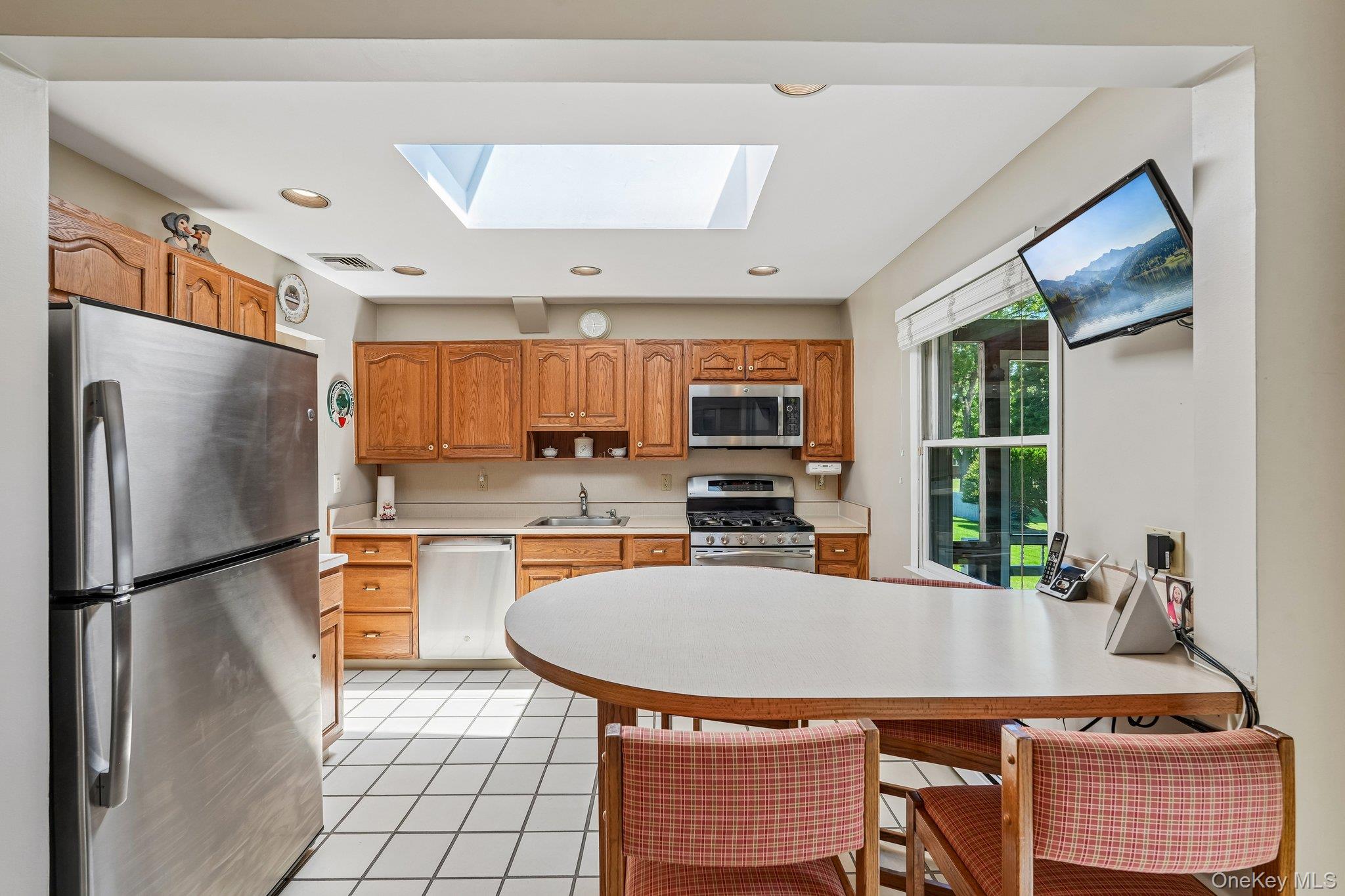 12 Bayview Drive Property Photo 16
