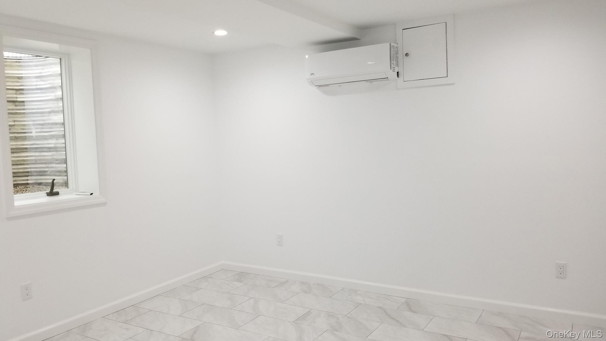 21 Adamson Street Property Photo 4