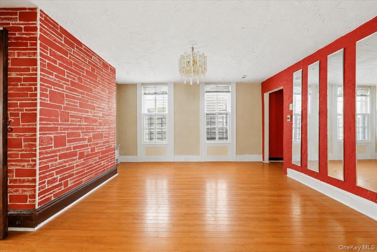 413 Union Avenue Property Photo 9