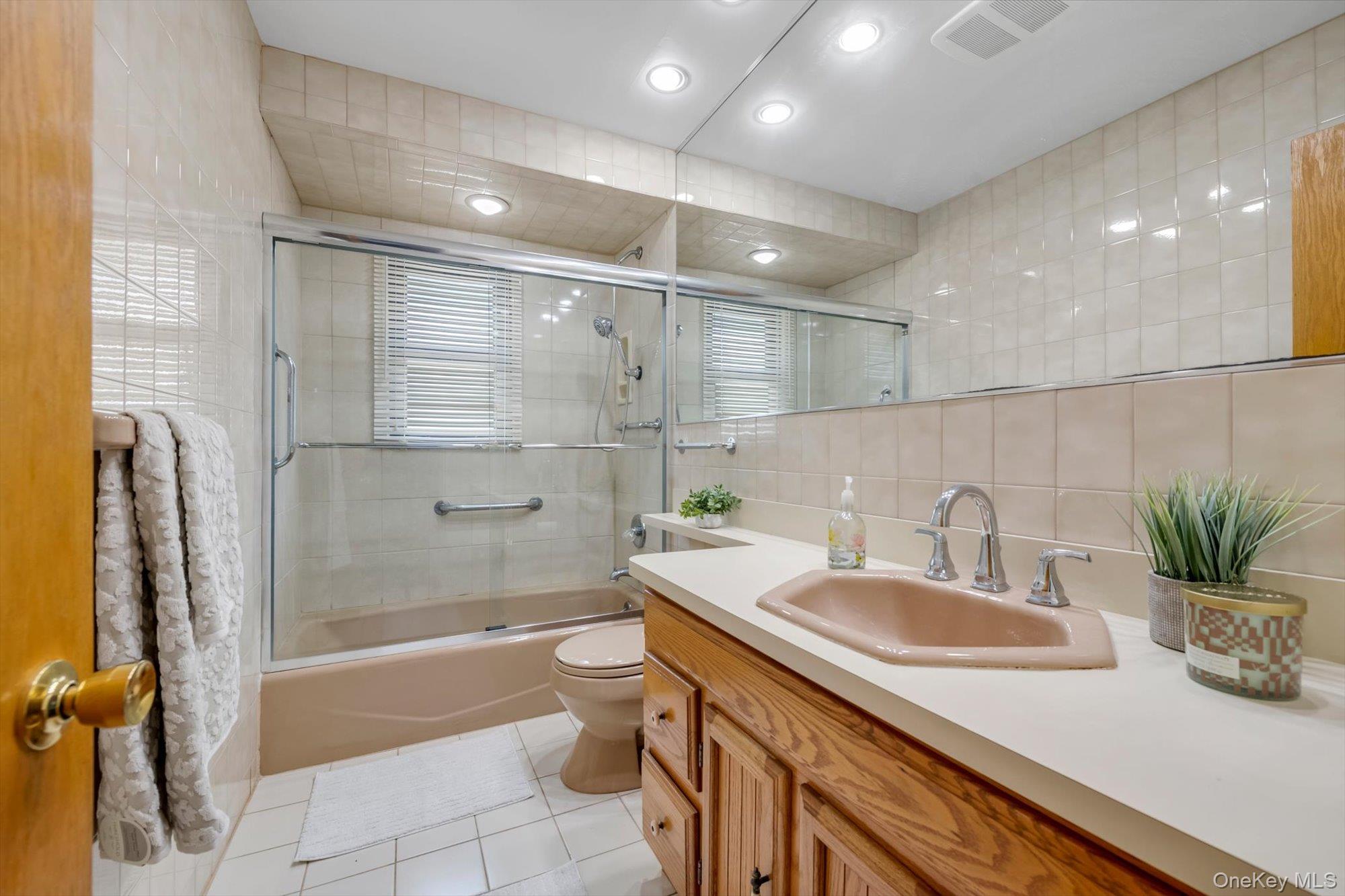 57 Lawrence Road Property Photo 11