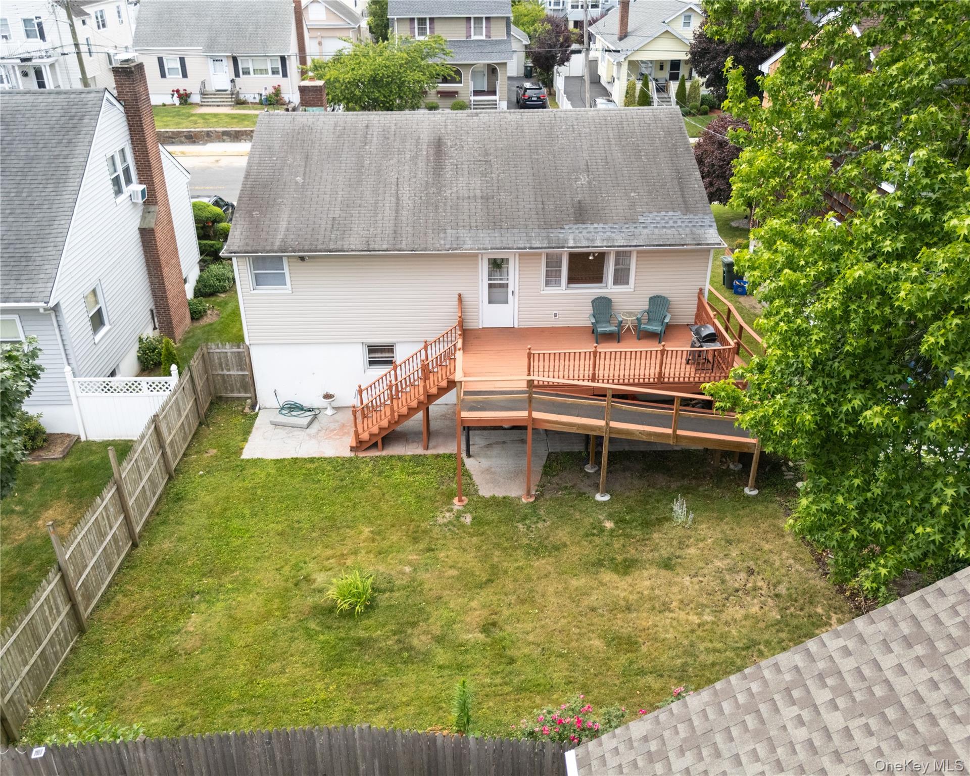137 Breckenridge Avenue Property Photo 3