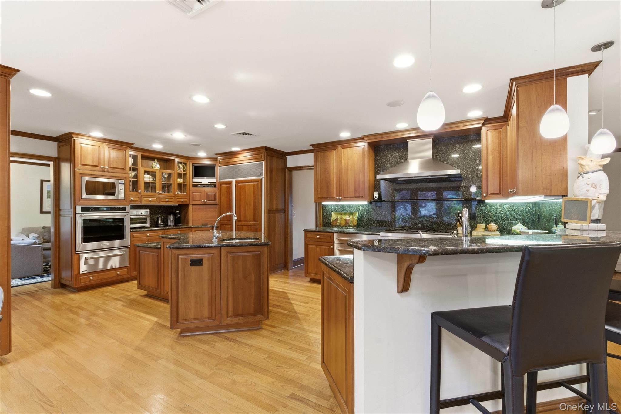 17 Holden Lane Property Photo 14