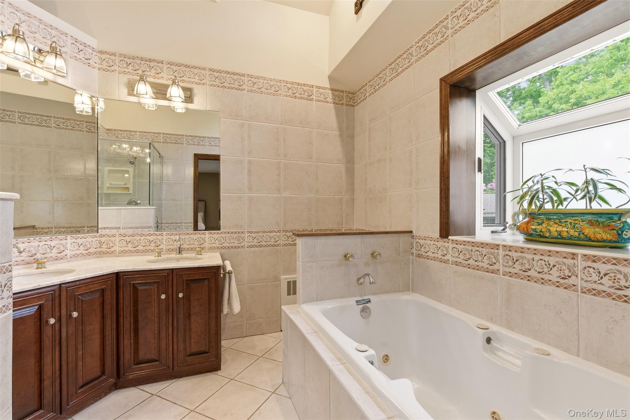 17 Holden Lane Property Photo 27