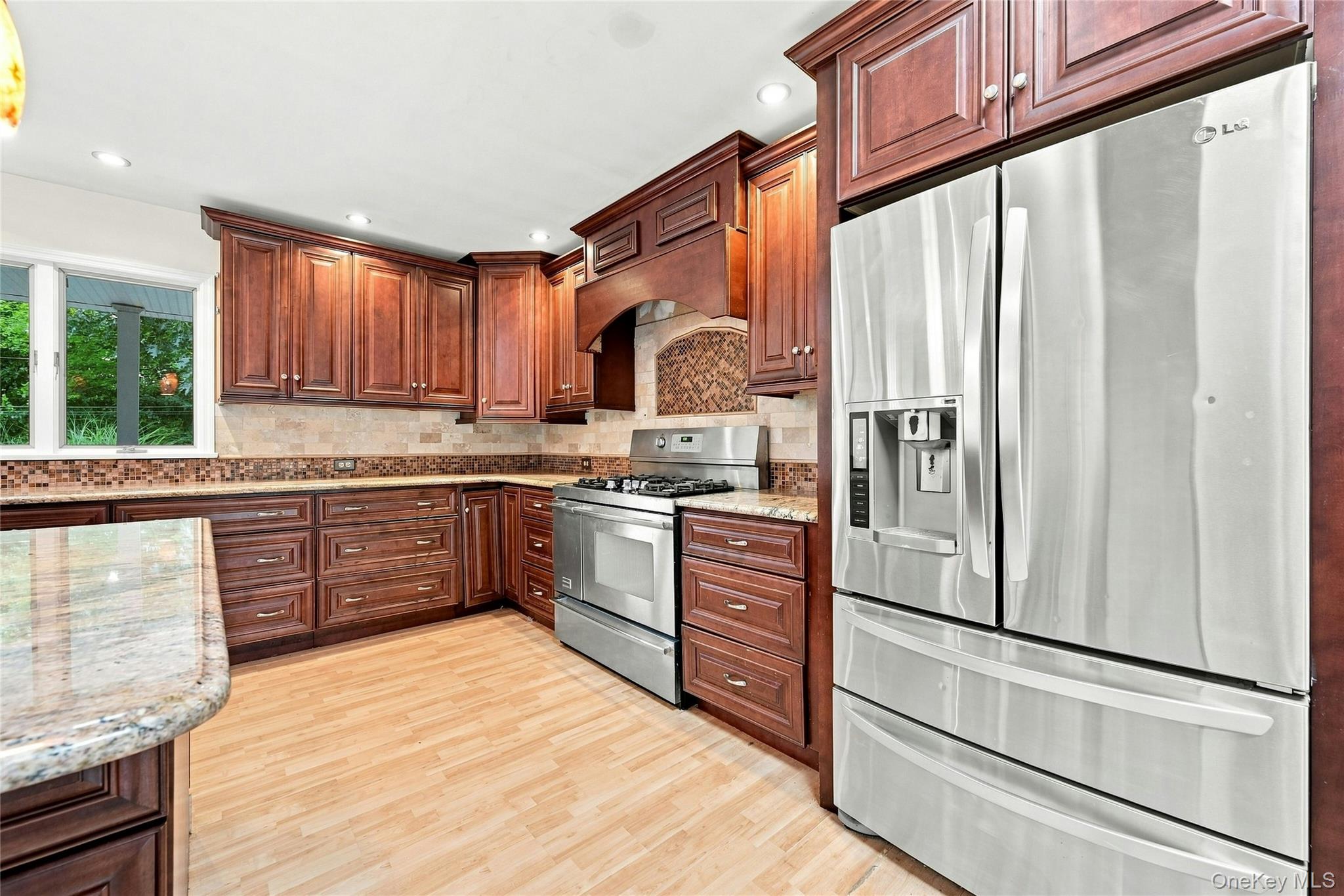 6 Winfield Drive Property Photo 9