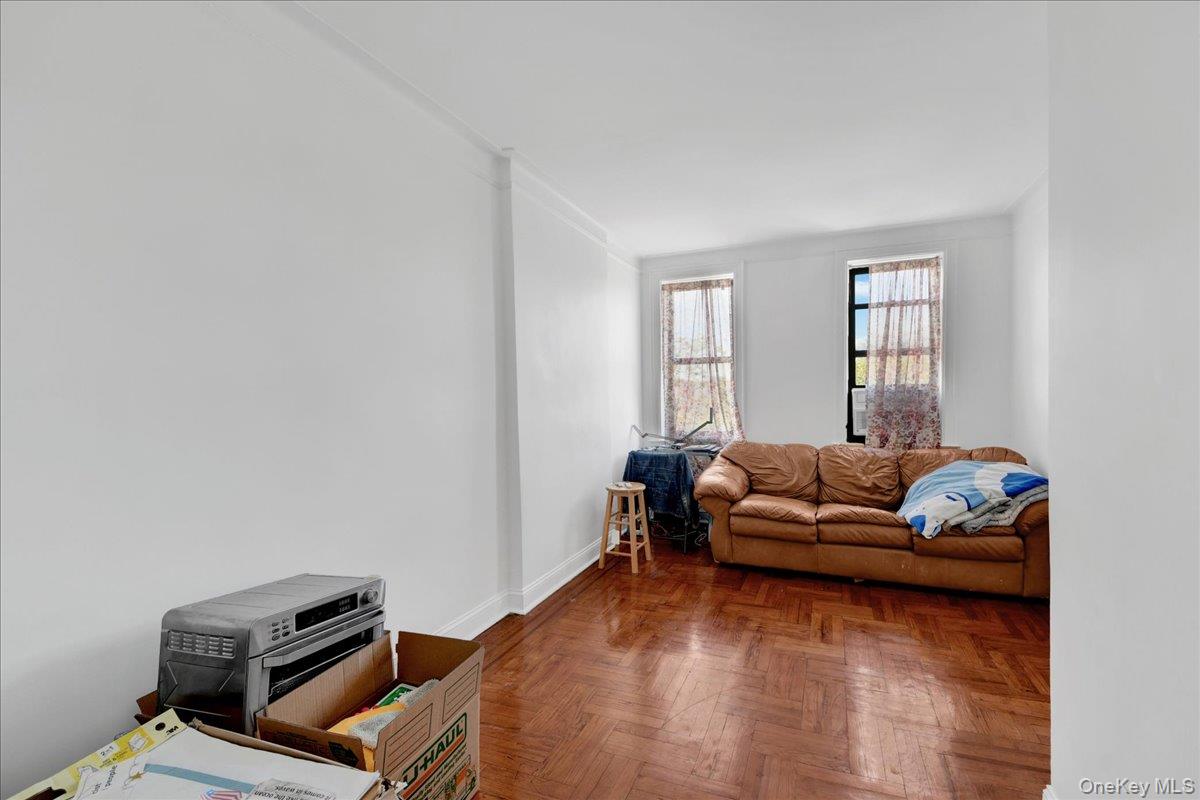 1748 Cross Bronx Expressway Property Photo 17