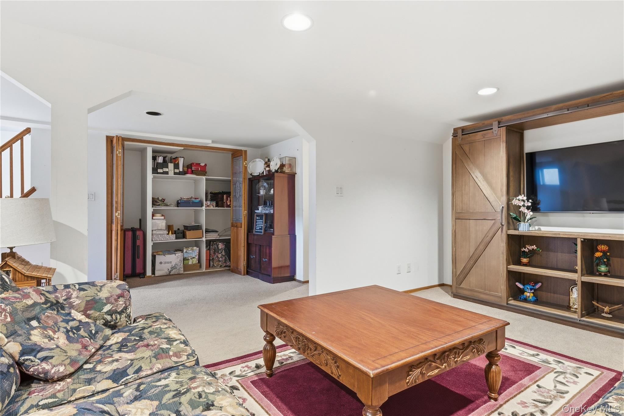 350 Columbus Avenue Property Photo 20