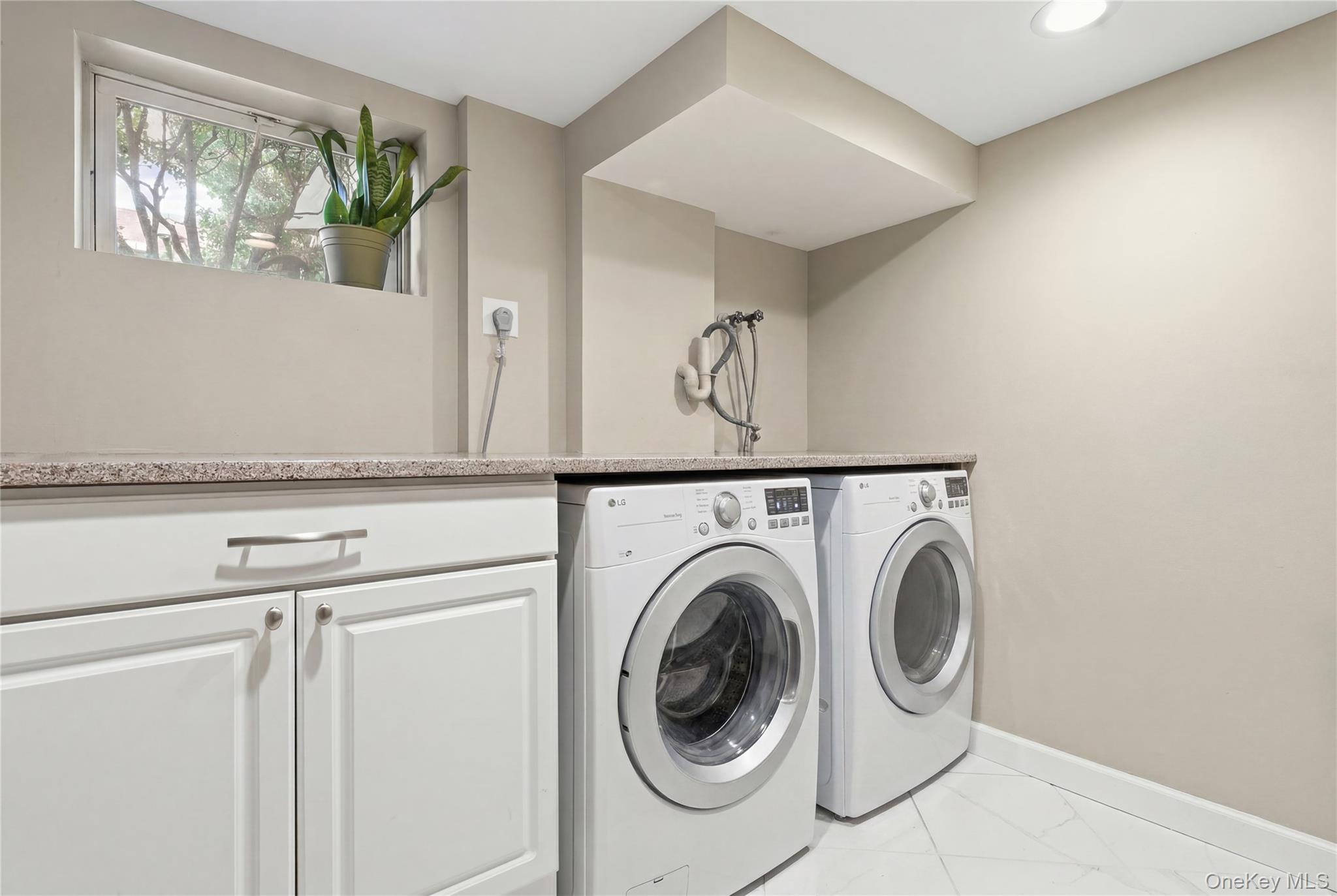 350 Columbus Avenue Property Photo 21