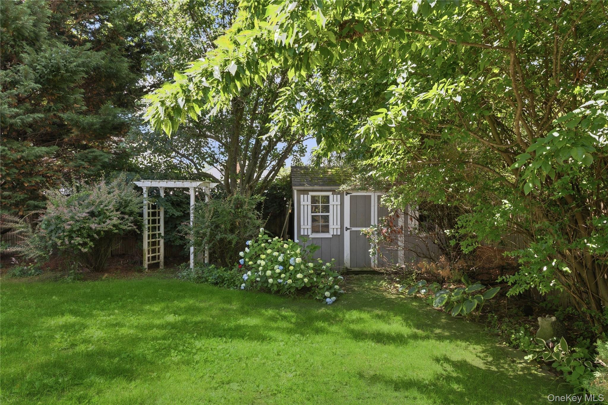 350 Columbus Avenue Property Photo 27