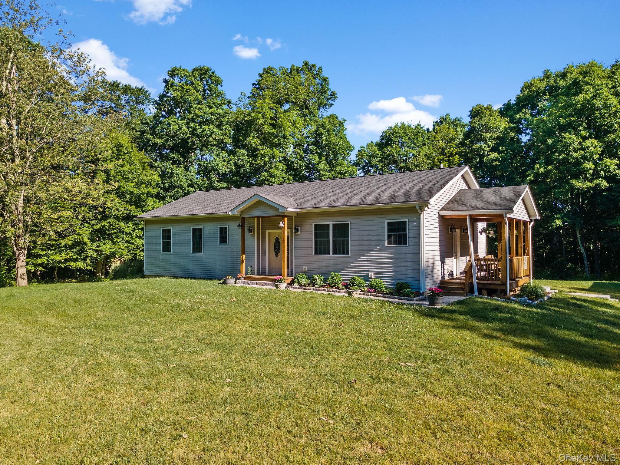 83 Cotter Road Property Photo 1