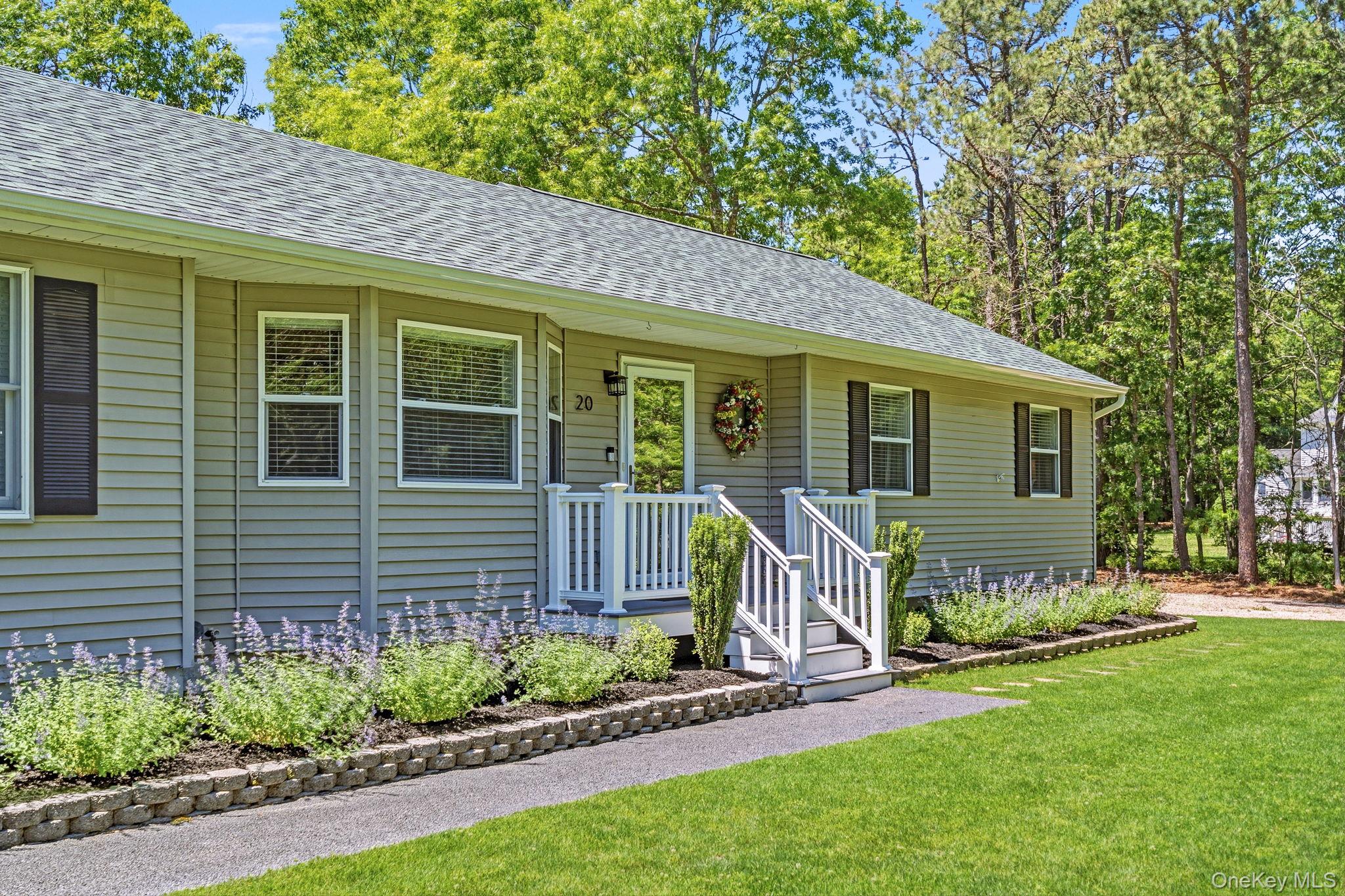 20 Charter Court Property Photo 3