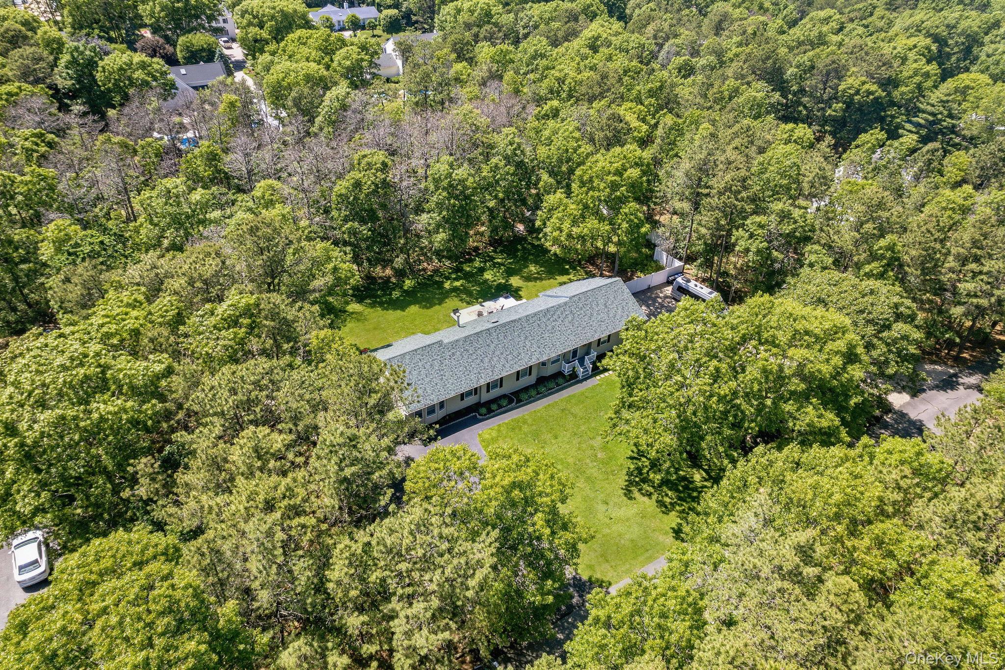 20 Charter Court Property Photo 31