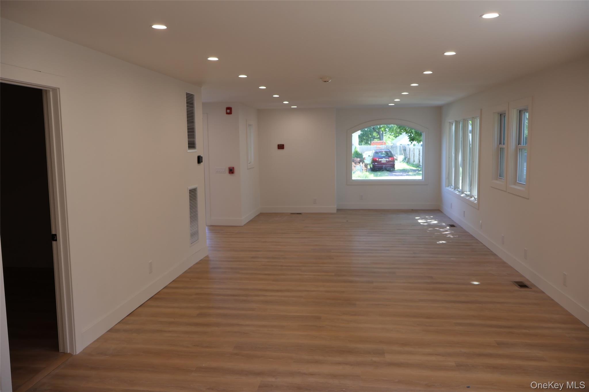 32 Office Space Chichester Avenue Property Photo 3