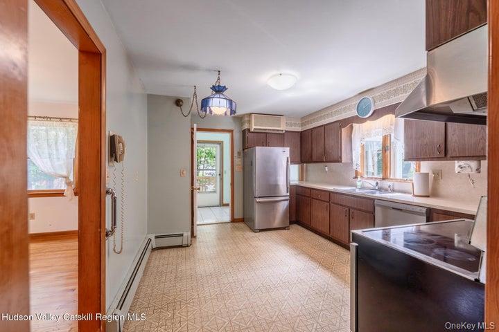 154 Marius Street Property Photo 18