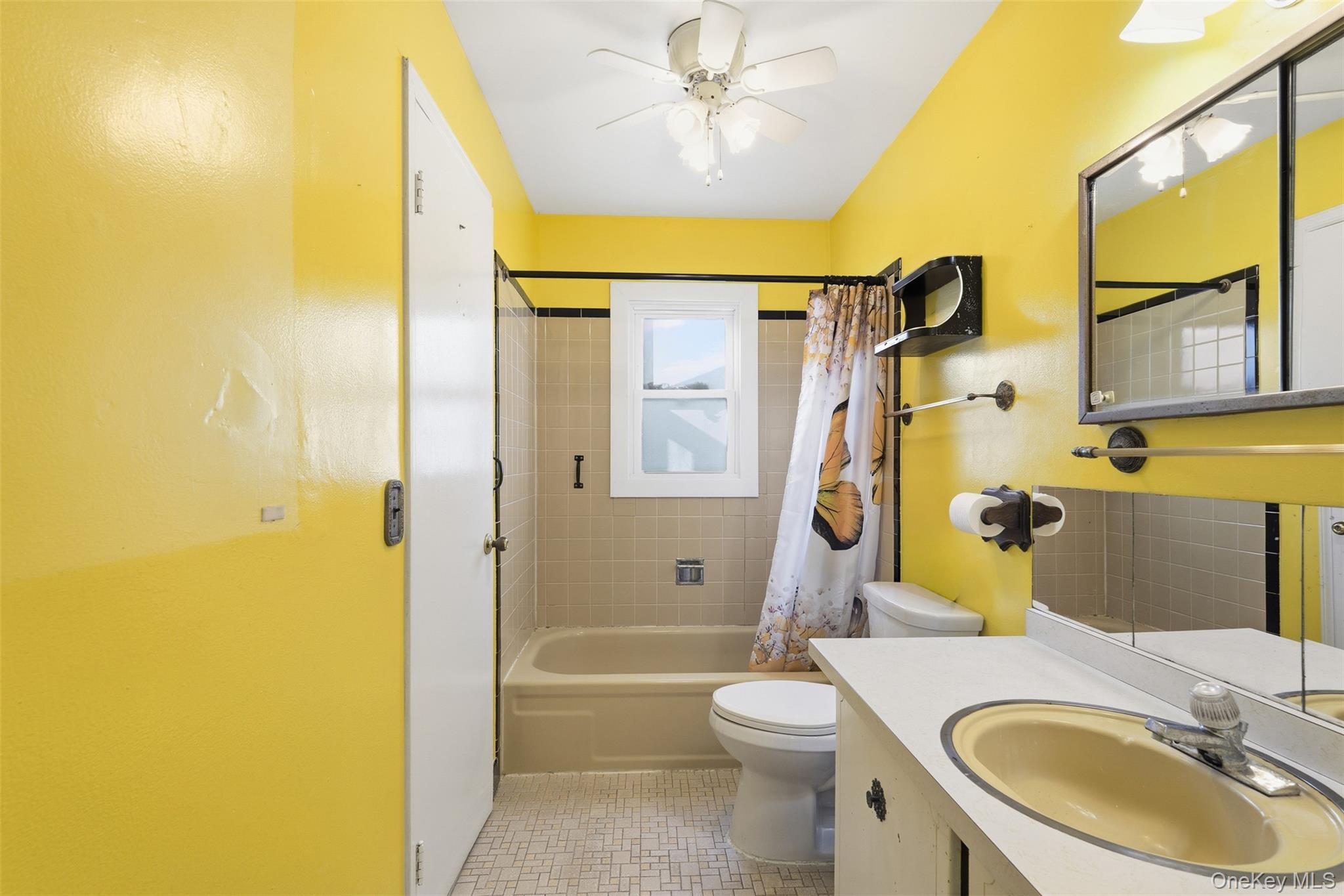563 Union Road Property Photo 8