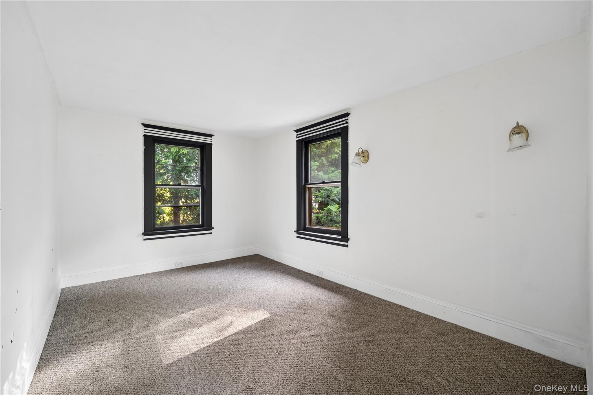 25 River Road Property Photo 14